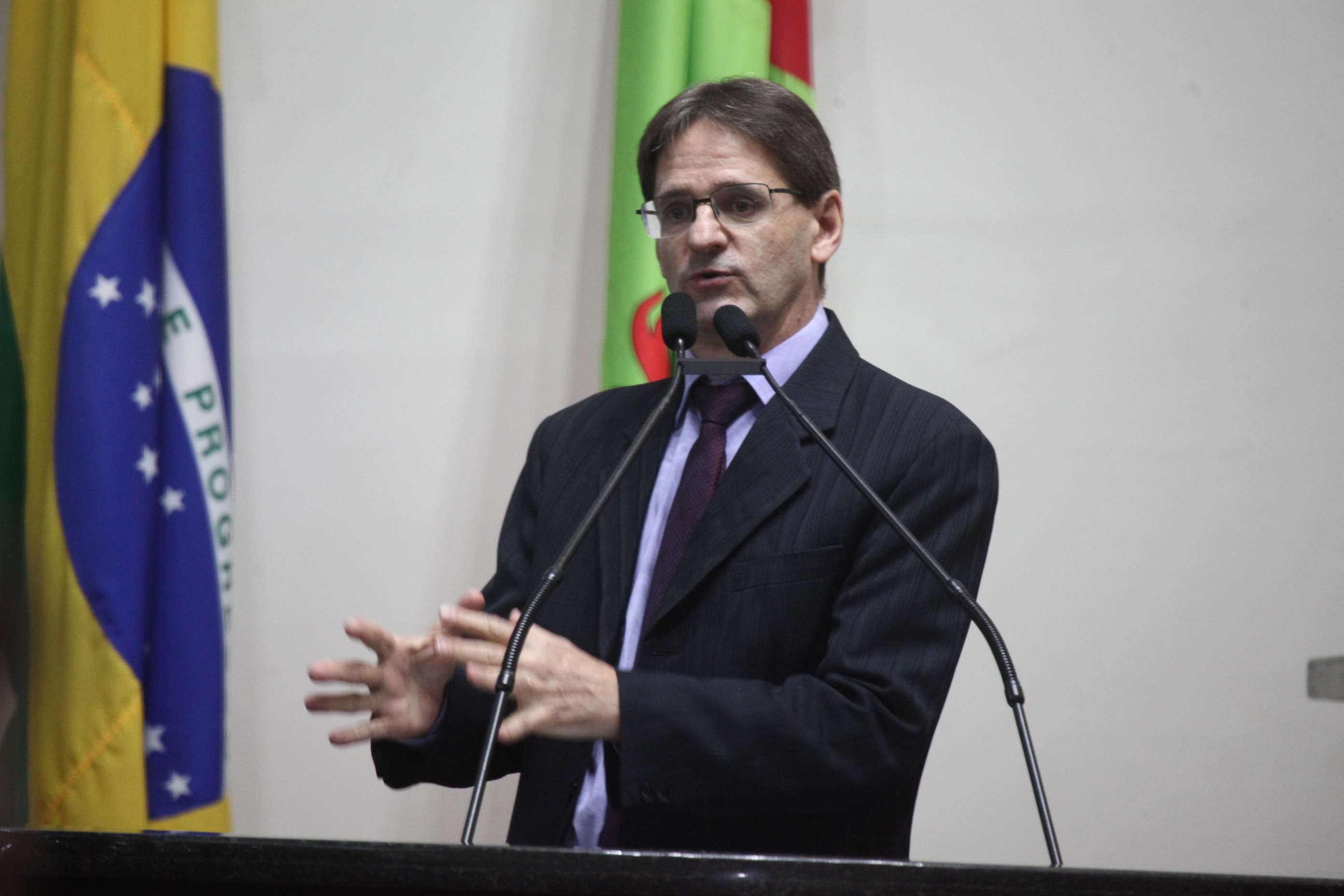 Deputado Neodi Saretta (PT)