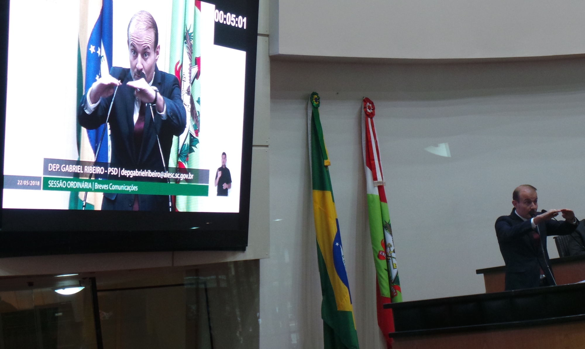Deputado Gabriel Ribeiro tratou do assunto na tribuna da Alesc. FOTO: Divulgação