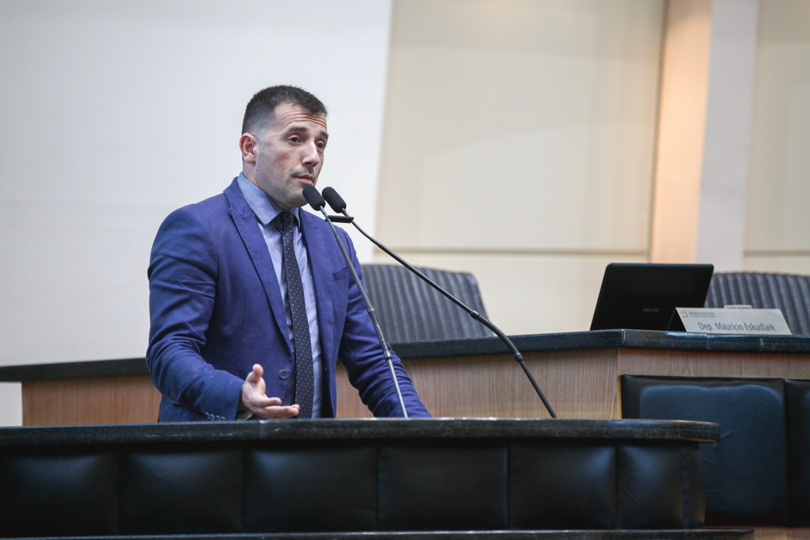 Deputado Patrício Destro (PSB). Sessão Ordinária.