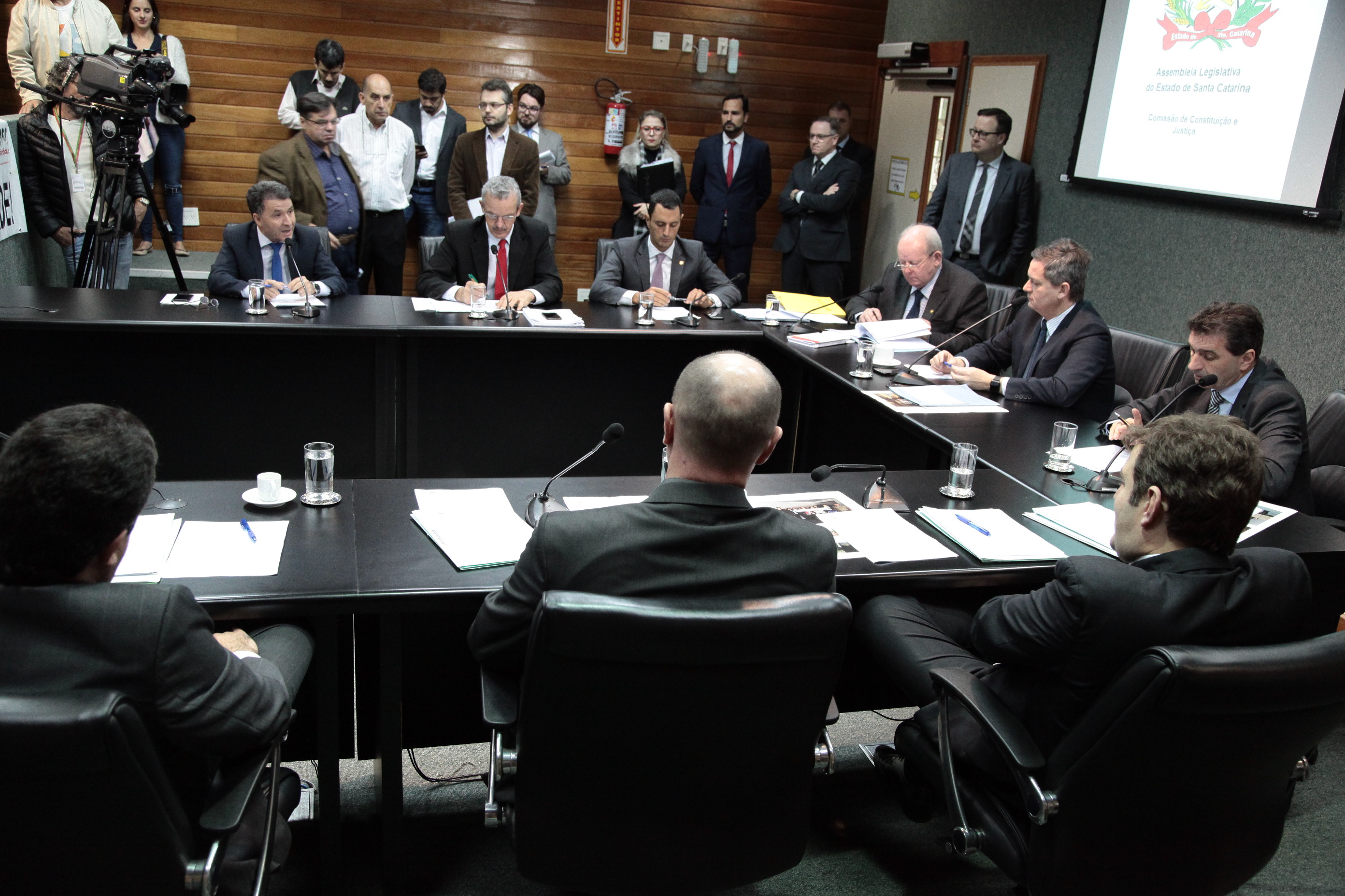 Comissão de Constituição e Justiça