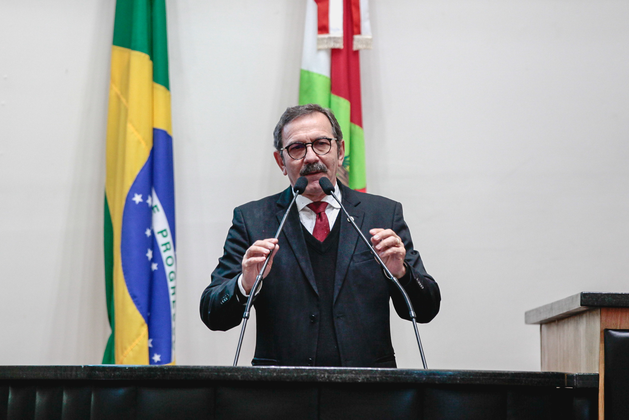 Deputado Serafim Venzon (PSDB). Sessão Ordinária.