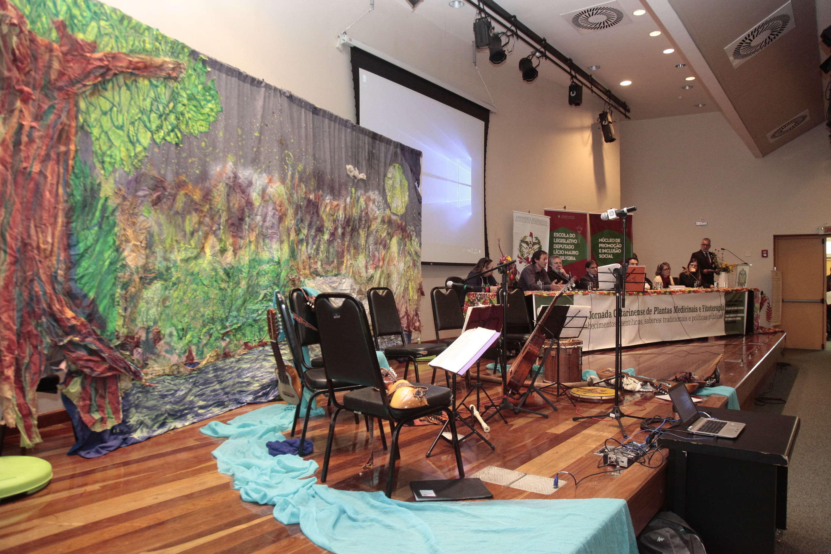 8º Jornada Catarinense de Plantas Medicinais e Fitoterapia