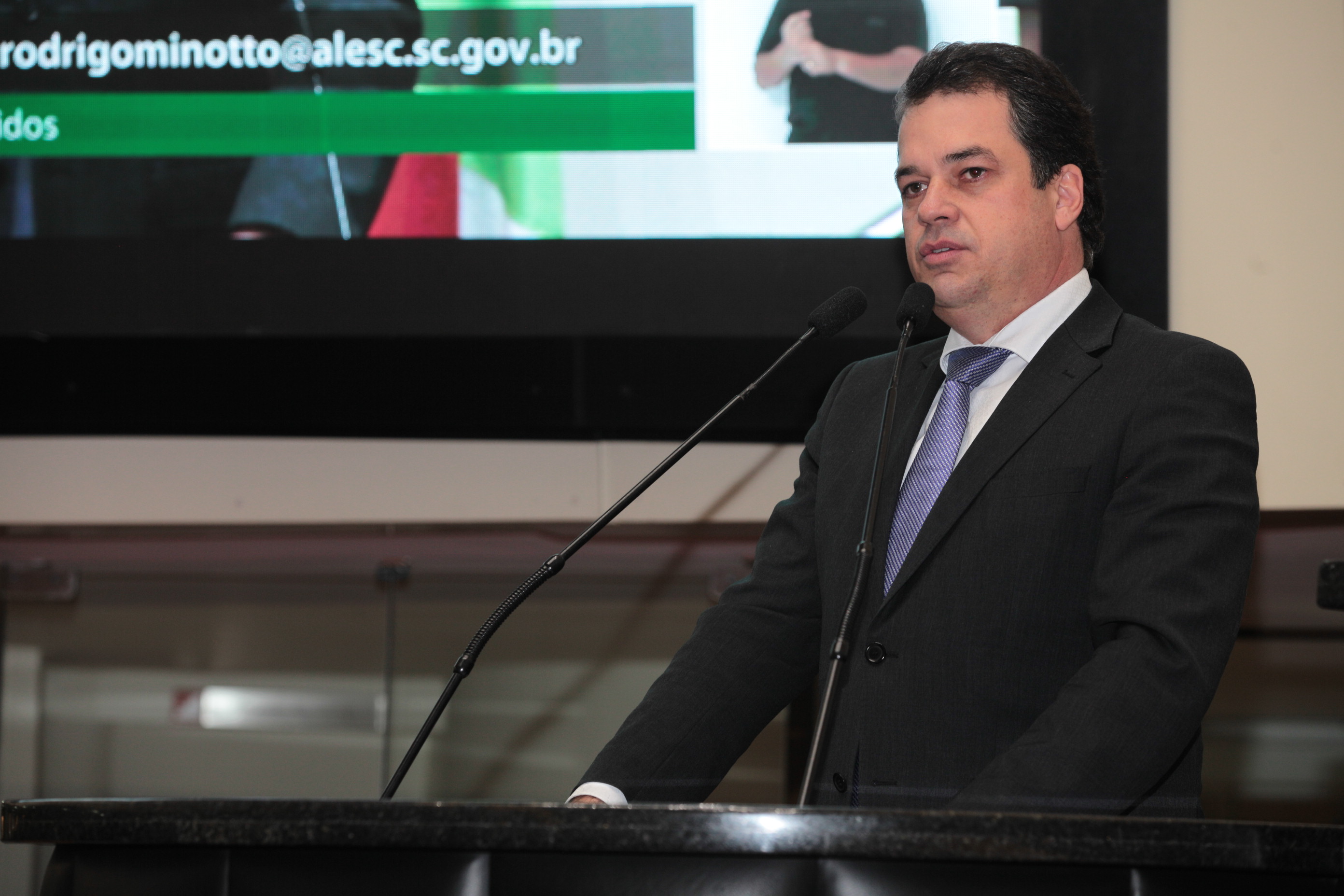 Deputado Rodrigo Minotto (PDT). Sessão Ordinária