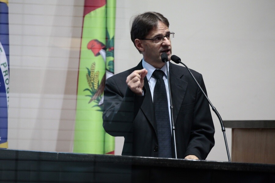 Deputado Neodi Saretta
