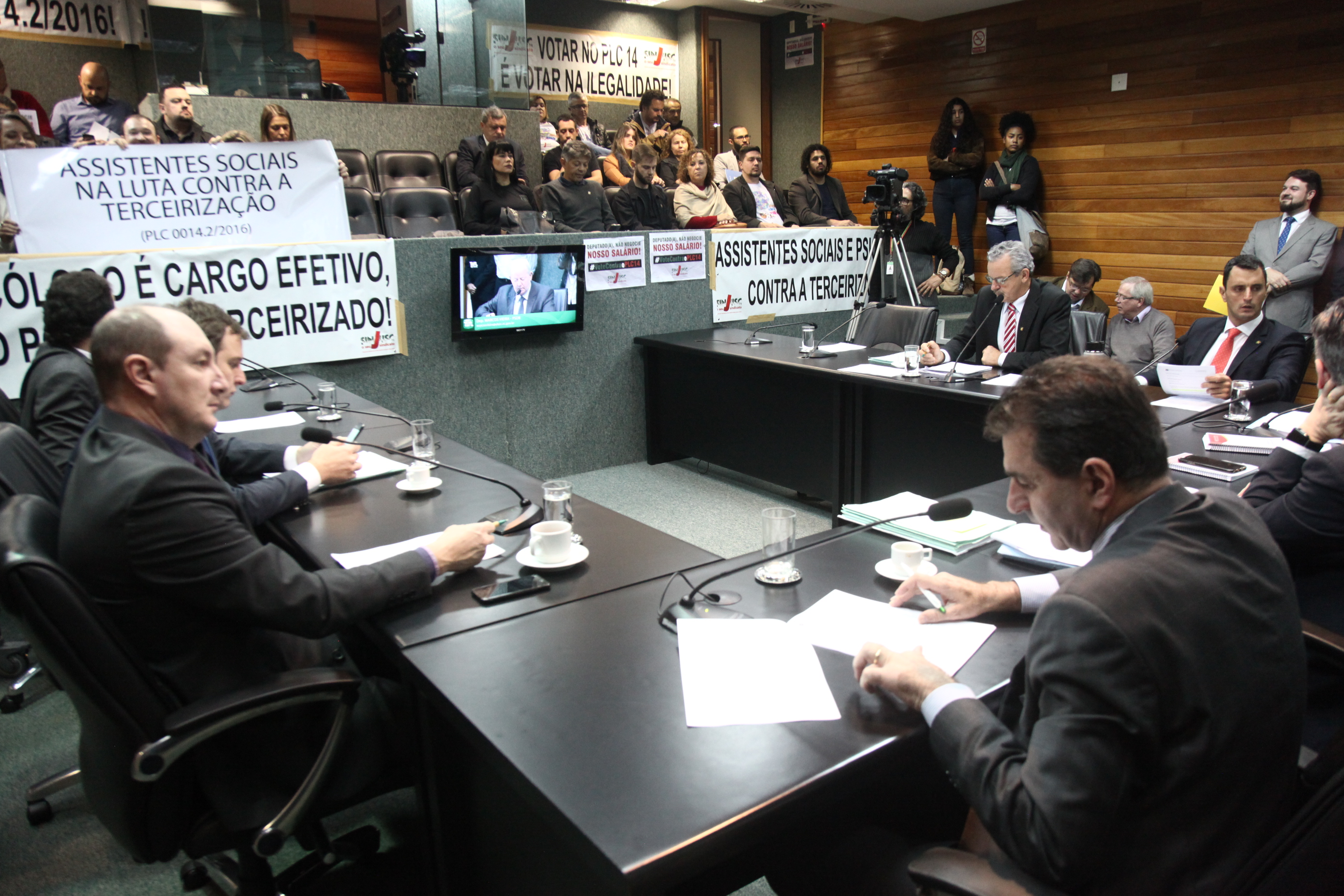 Comissão de Constituição e Justiça