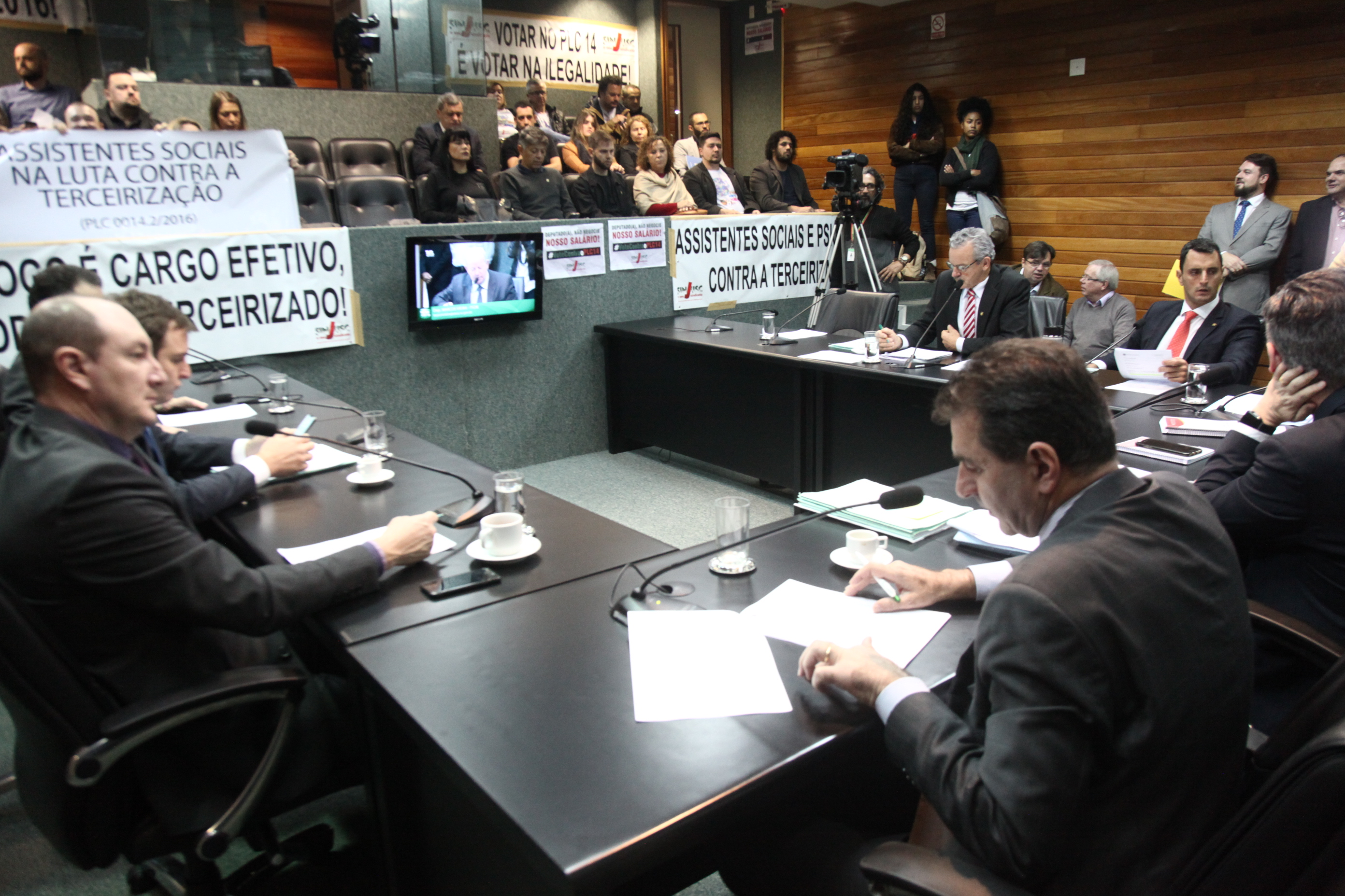 Comissão de Constituição e Justiça