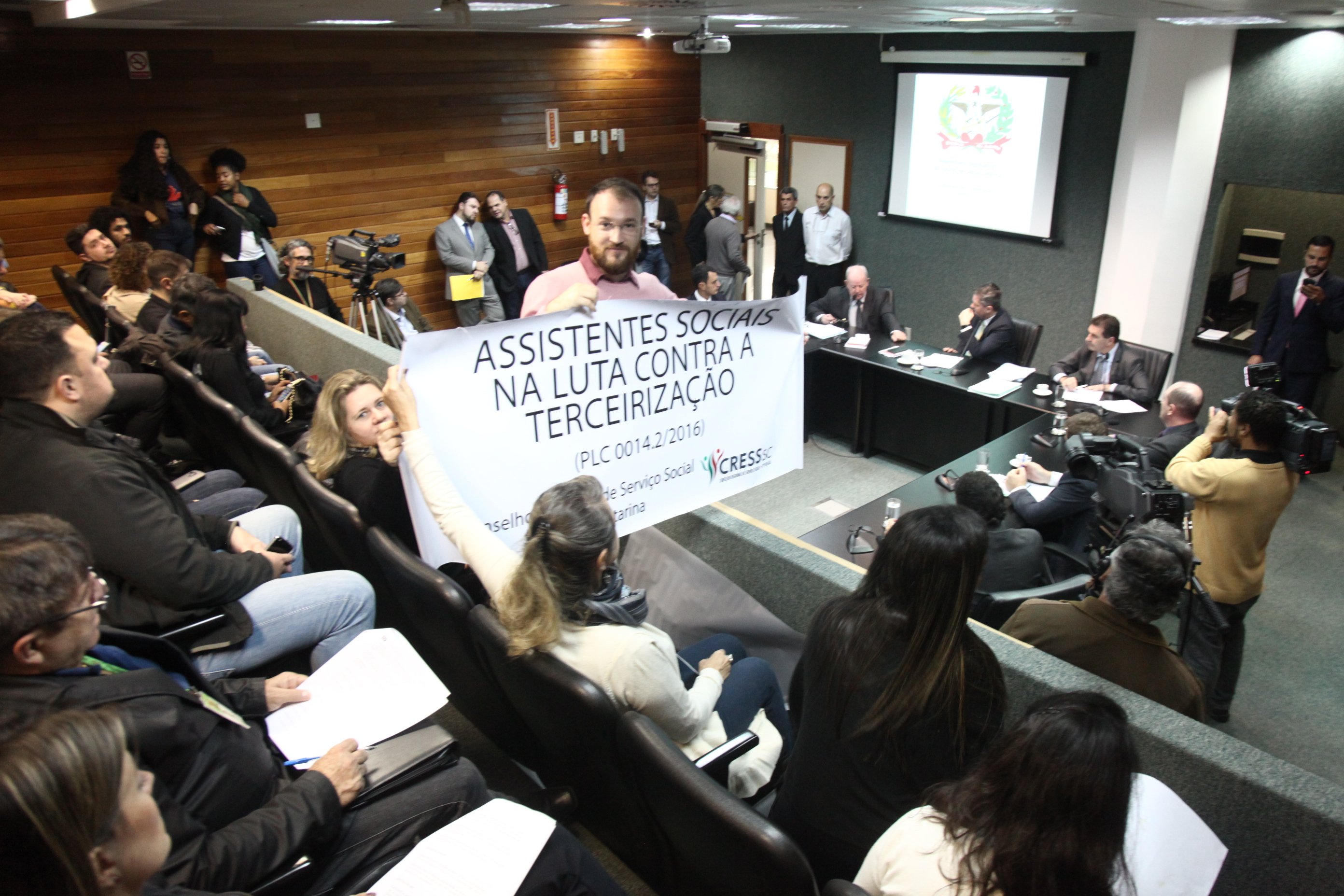 Comissão de Constituição e Justiça