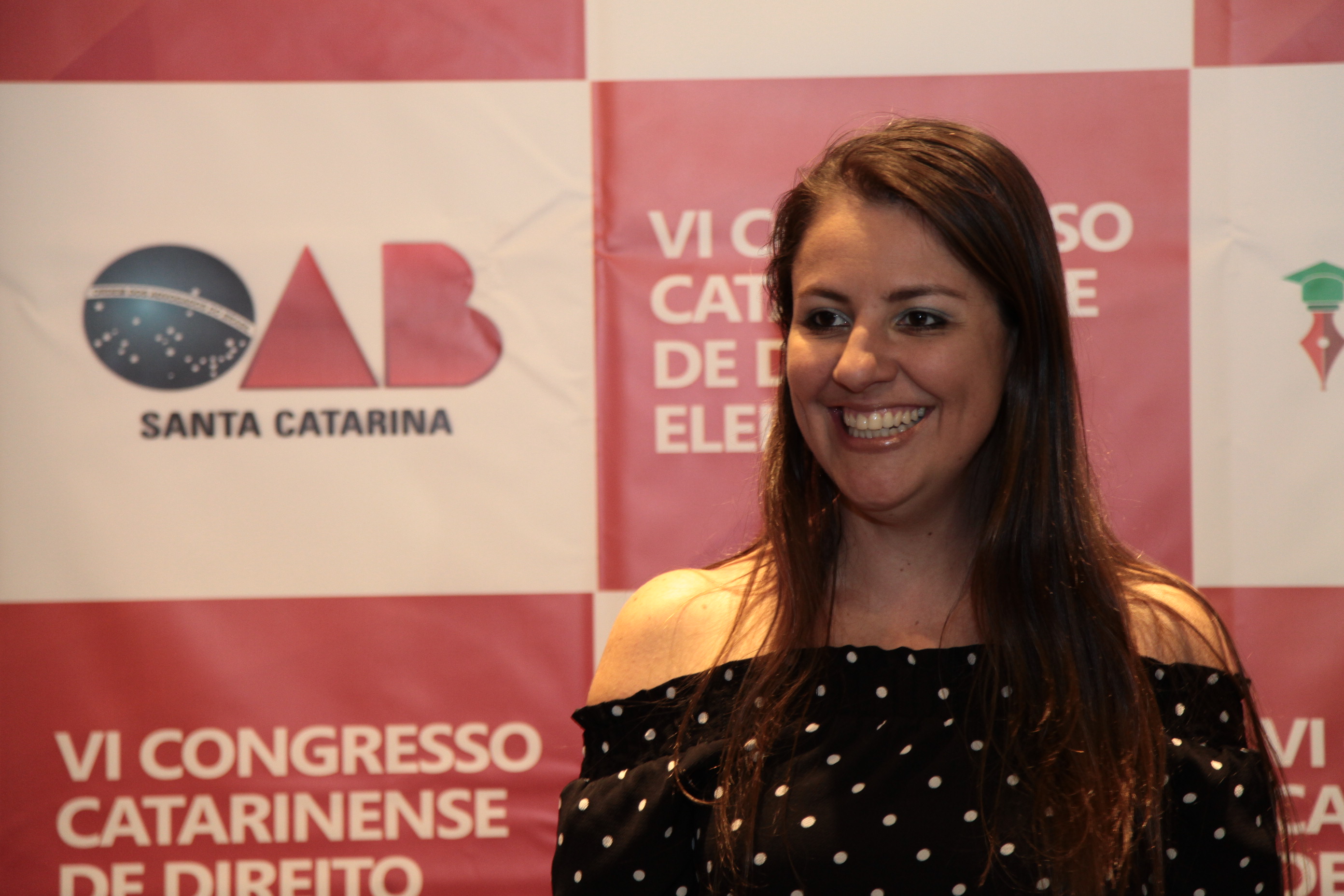 Ana Santano. VI Congresso Catarinense de Direito Eleitoral.
