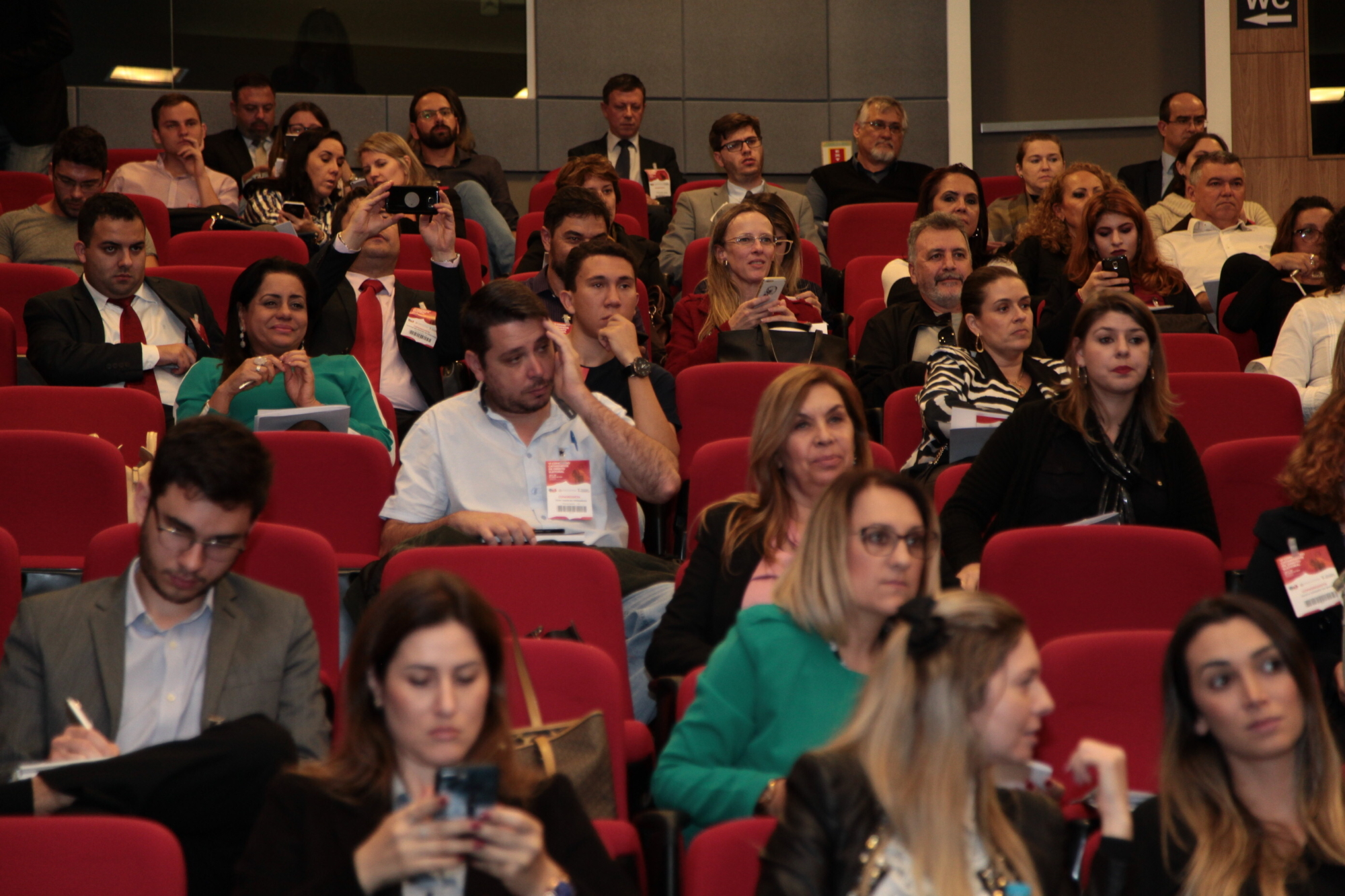 Especialistas condenam intervenções da Justiça Eleitoral na vida partidária