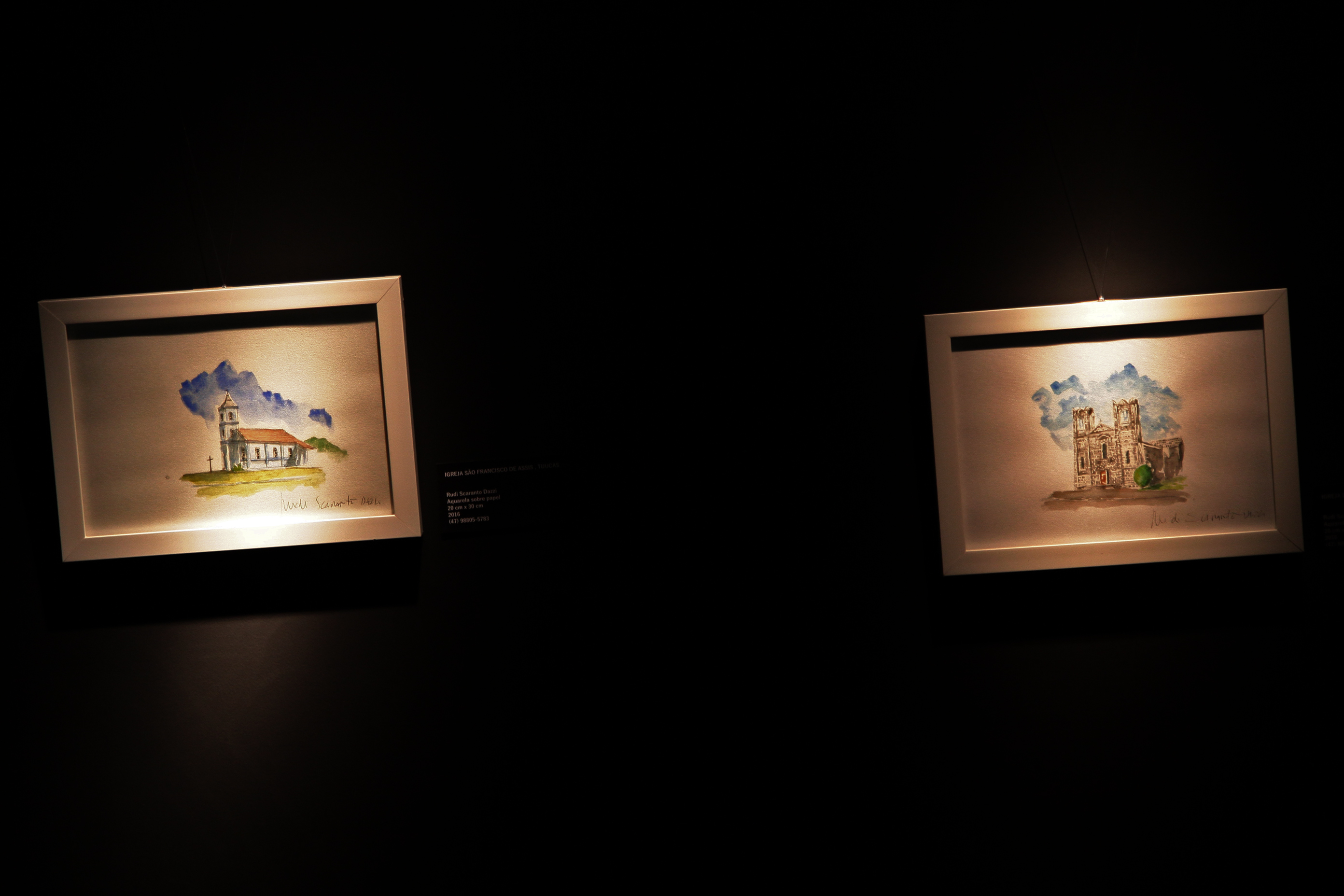 Exposição Igrejas e Moinhos Catarina do Artista Rudi Dazzi.
