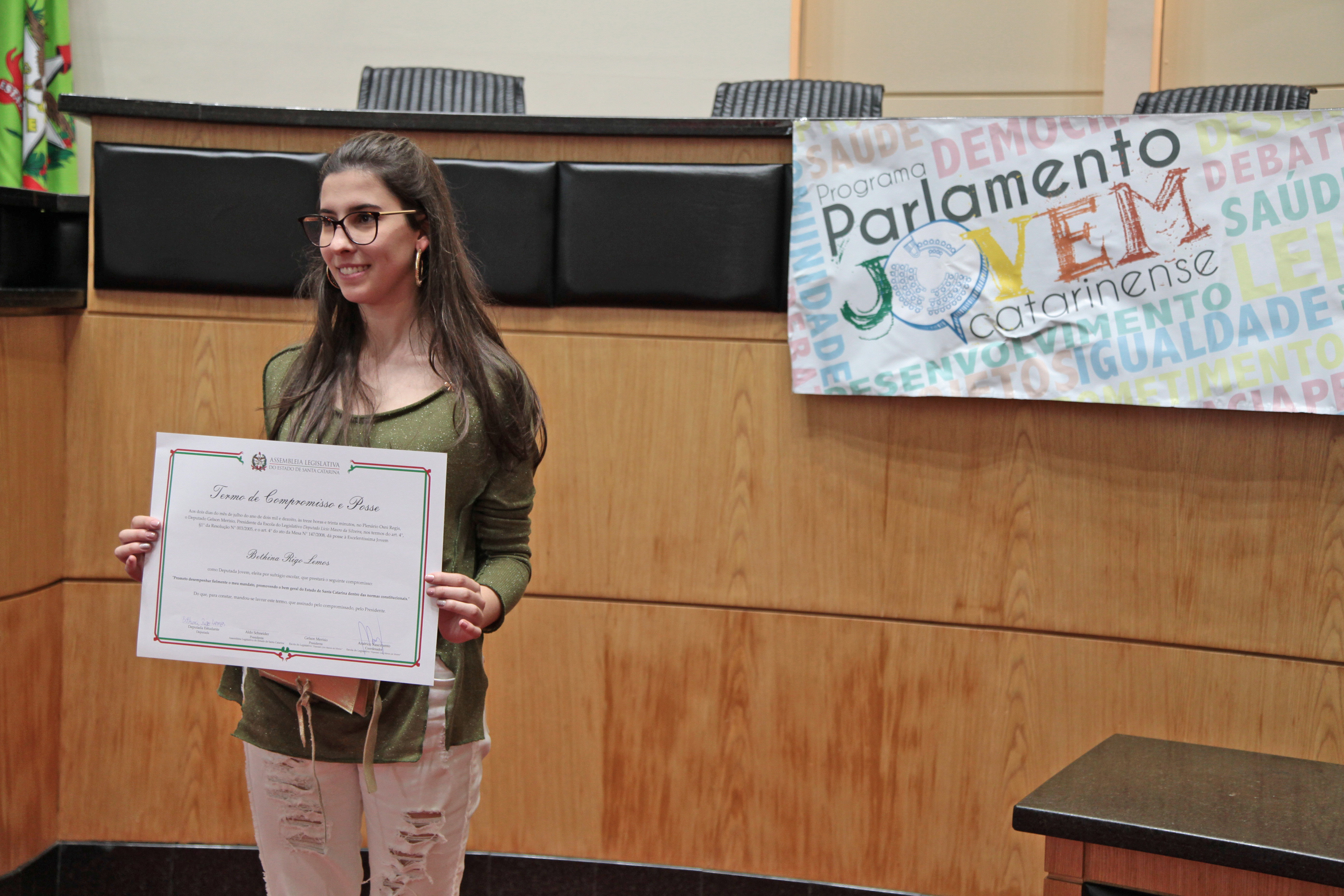 Parlamento Jovem - diplomação.