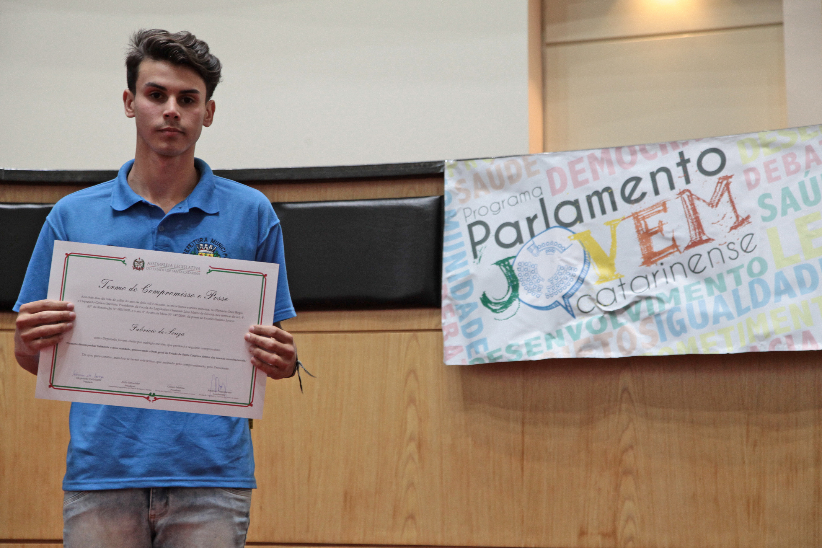 Parlamento Jovem - diplomação.