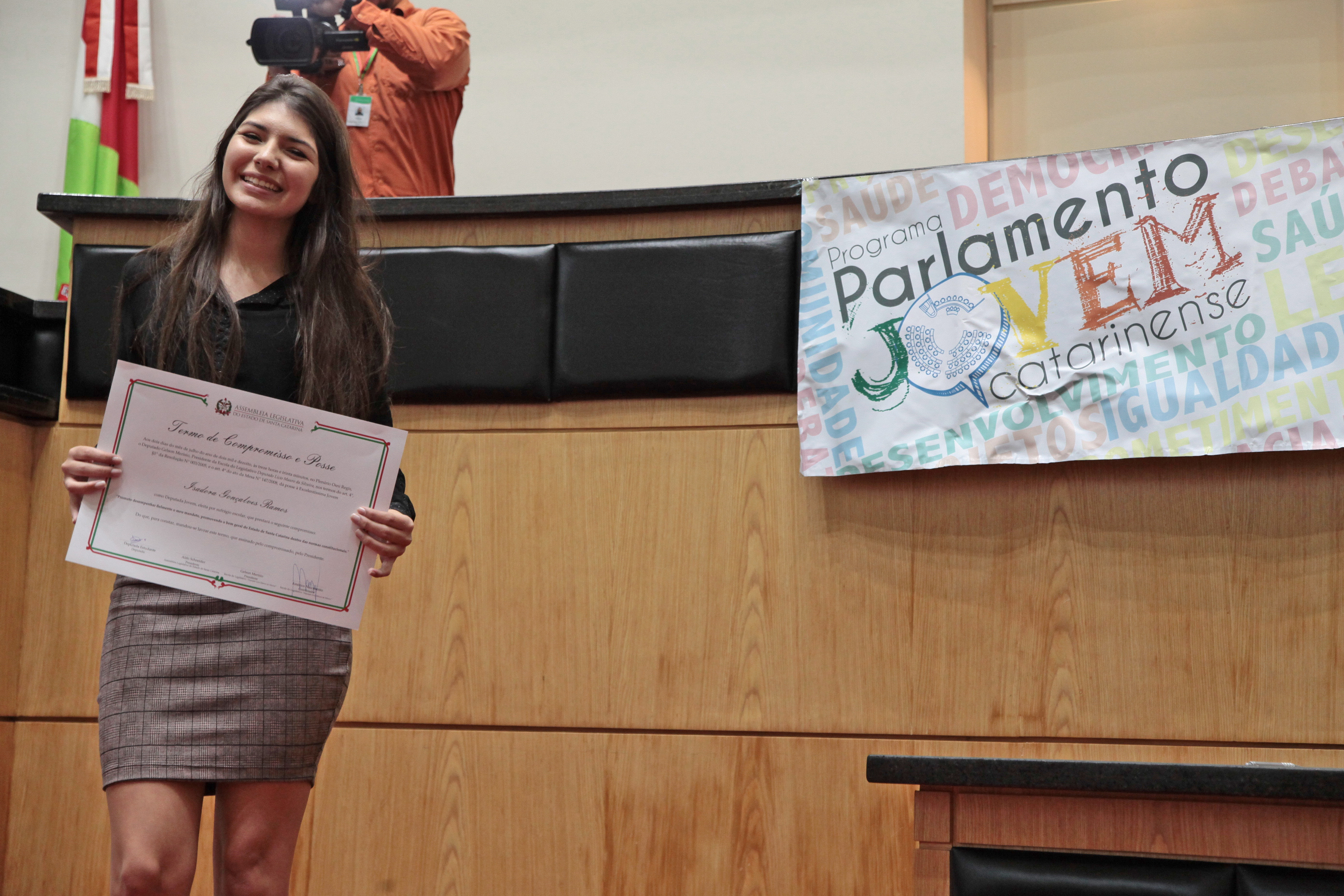 Parlamento Jovem - diplomação.