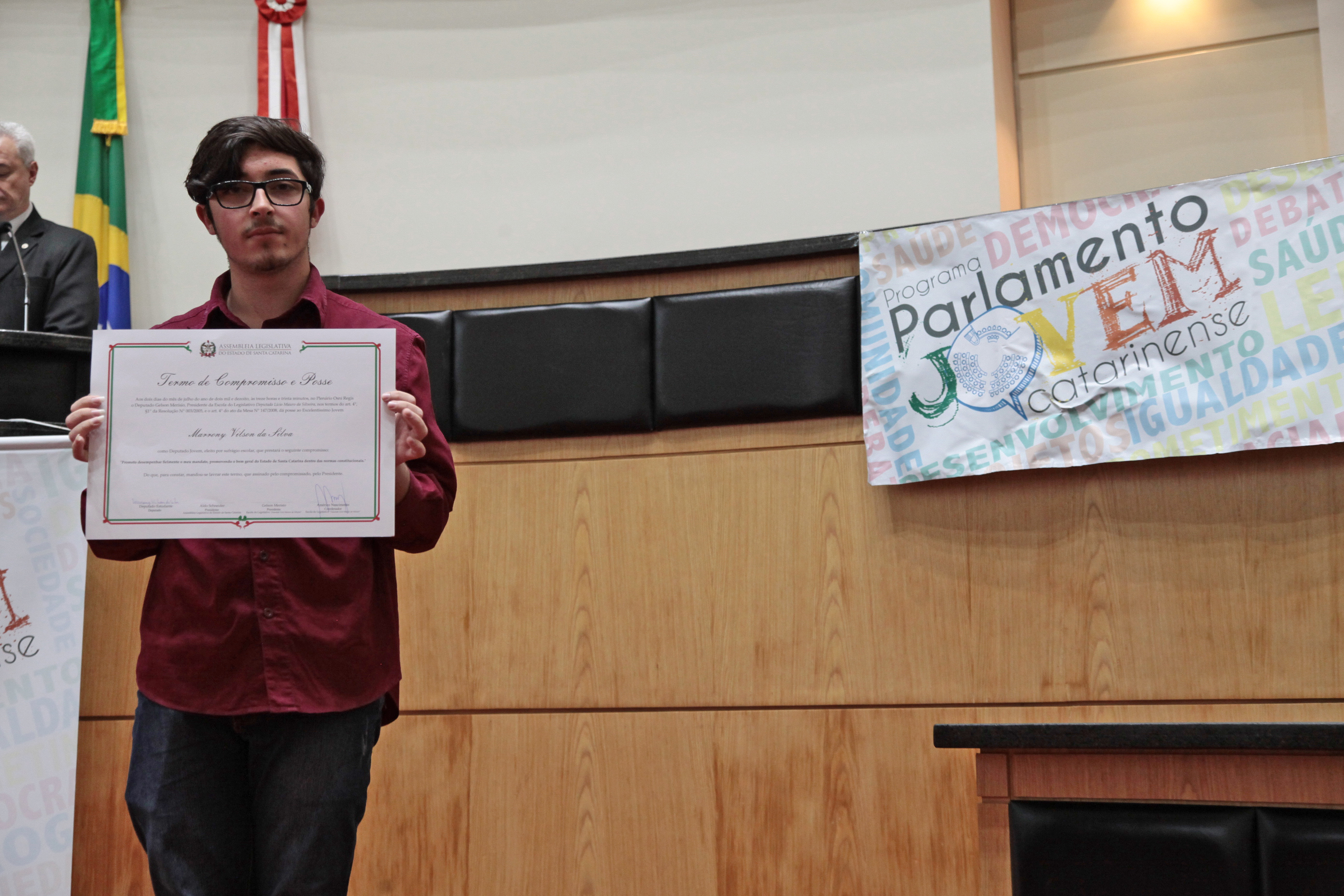 Parlamento Jovem - diplomação.