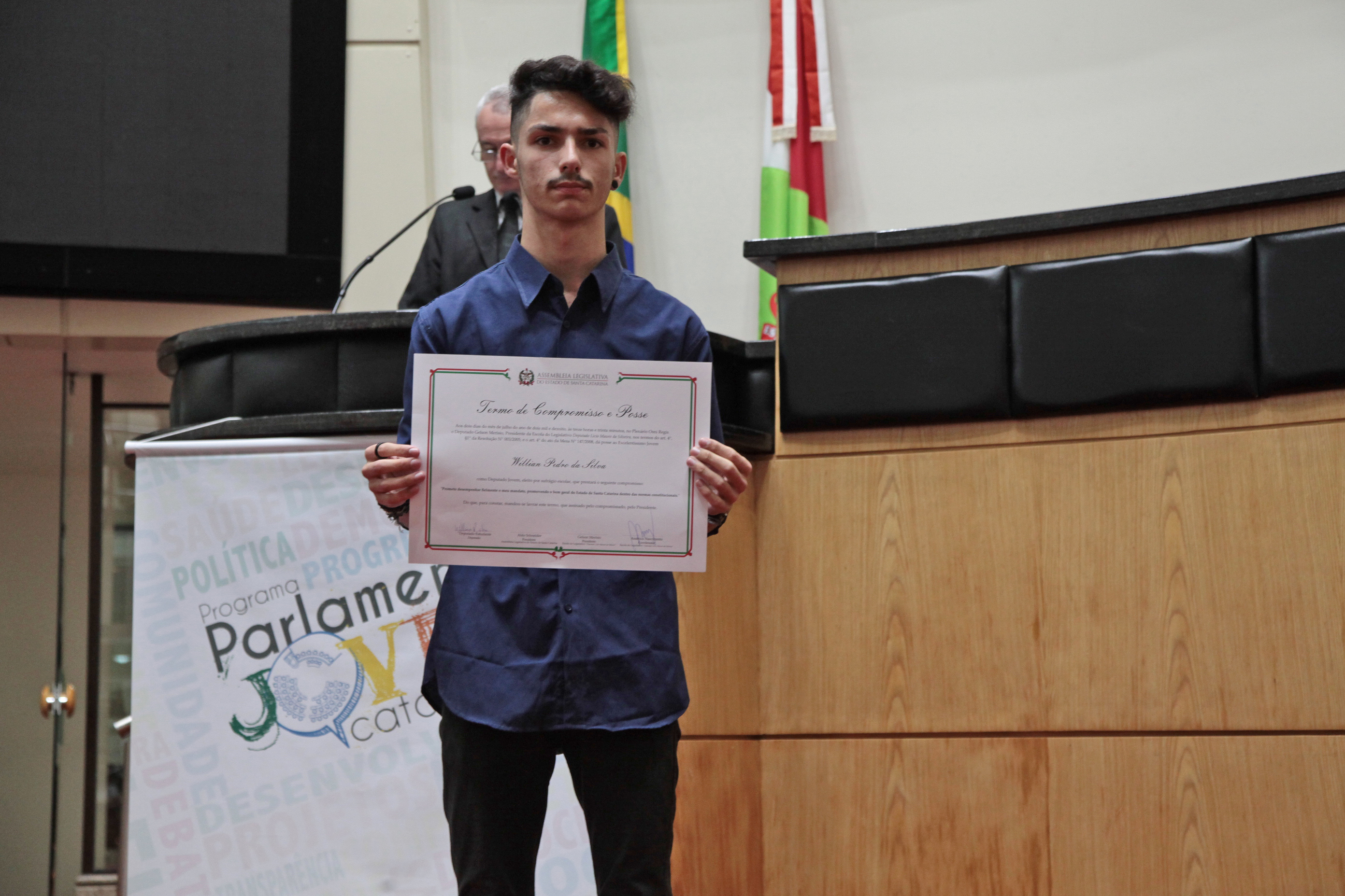 Parlamento Jovem - diplomação.