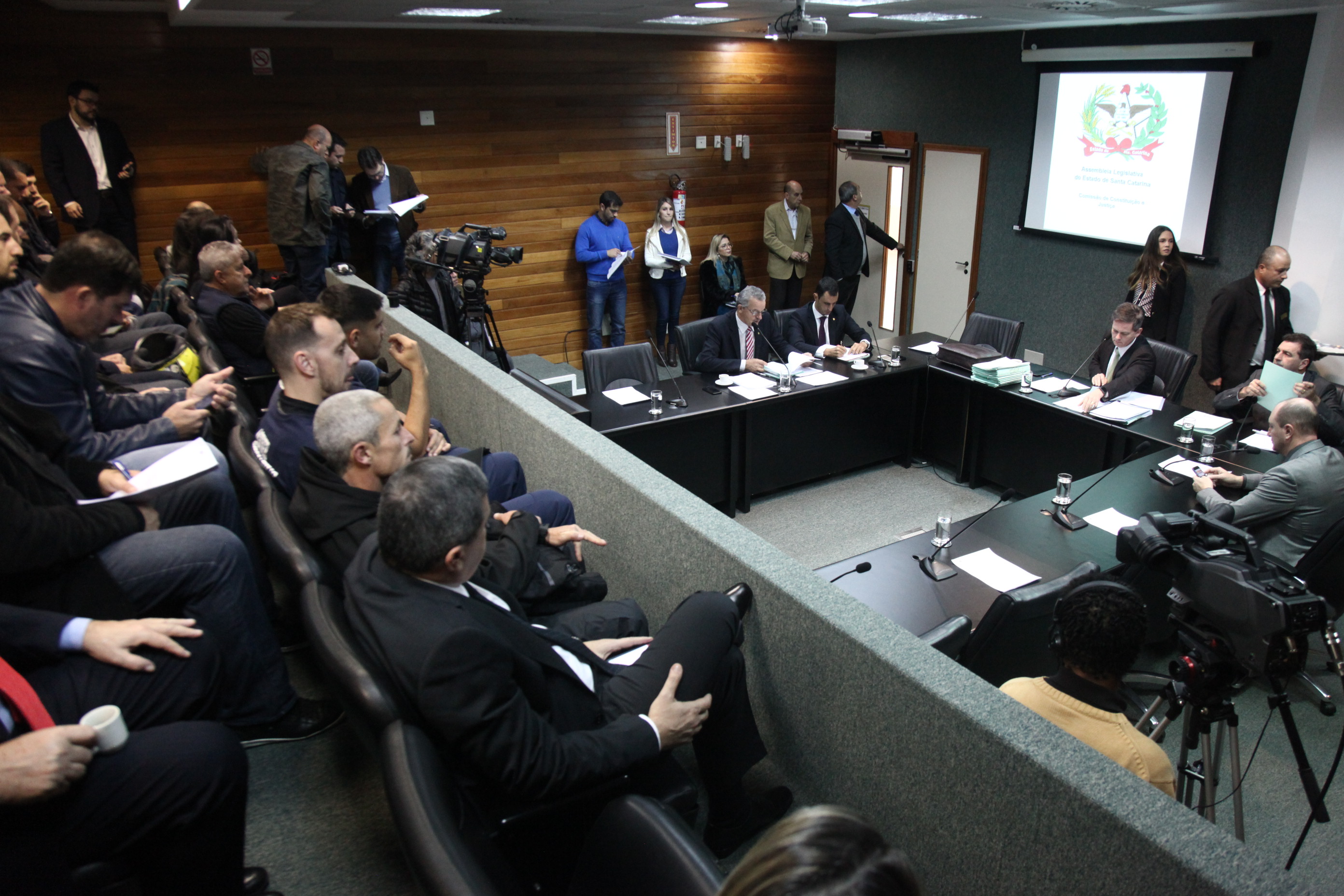Comissão de Constituição e Justiça