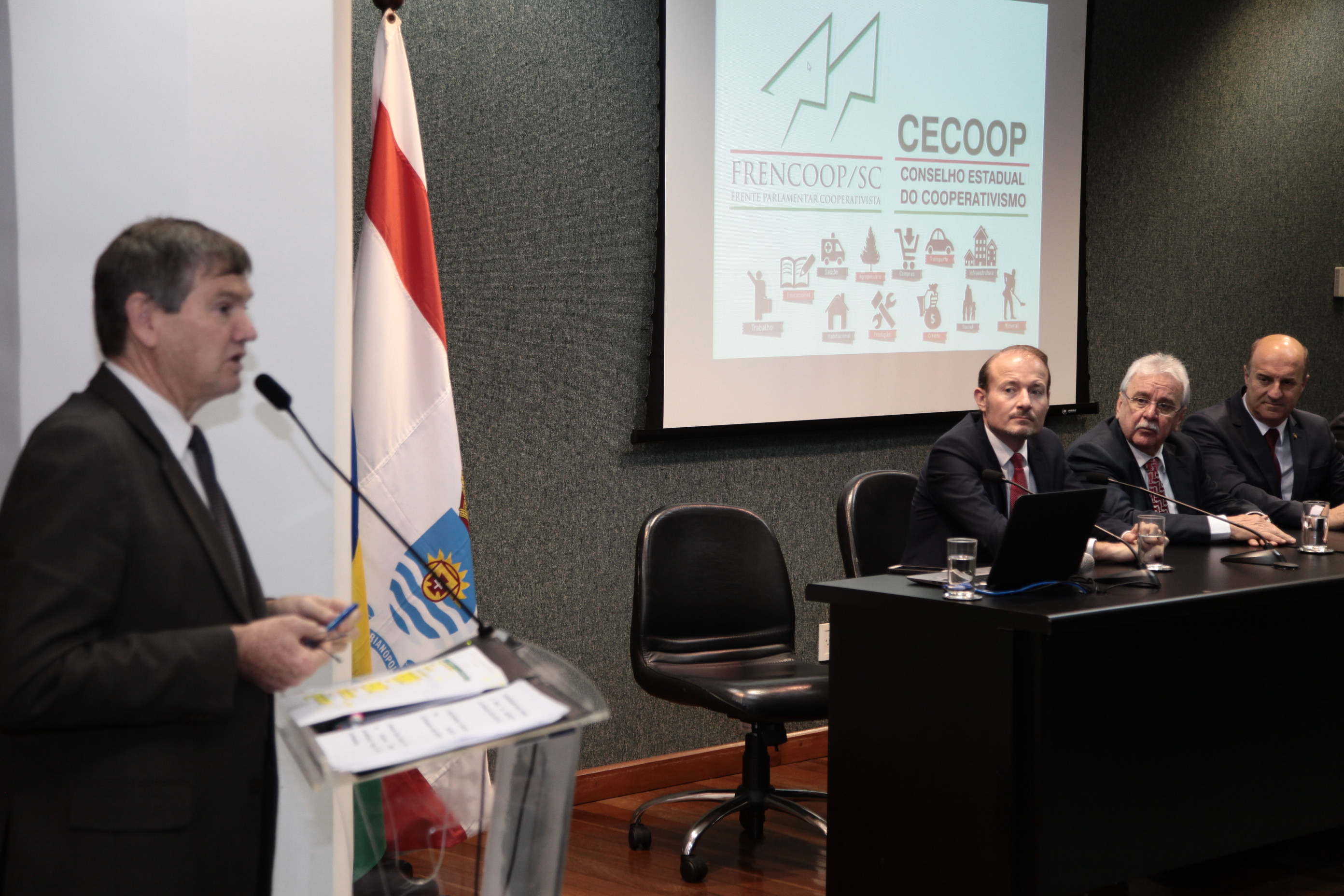 Instalação do Conselho Estadual de Cooperativismo