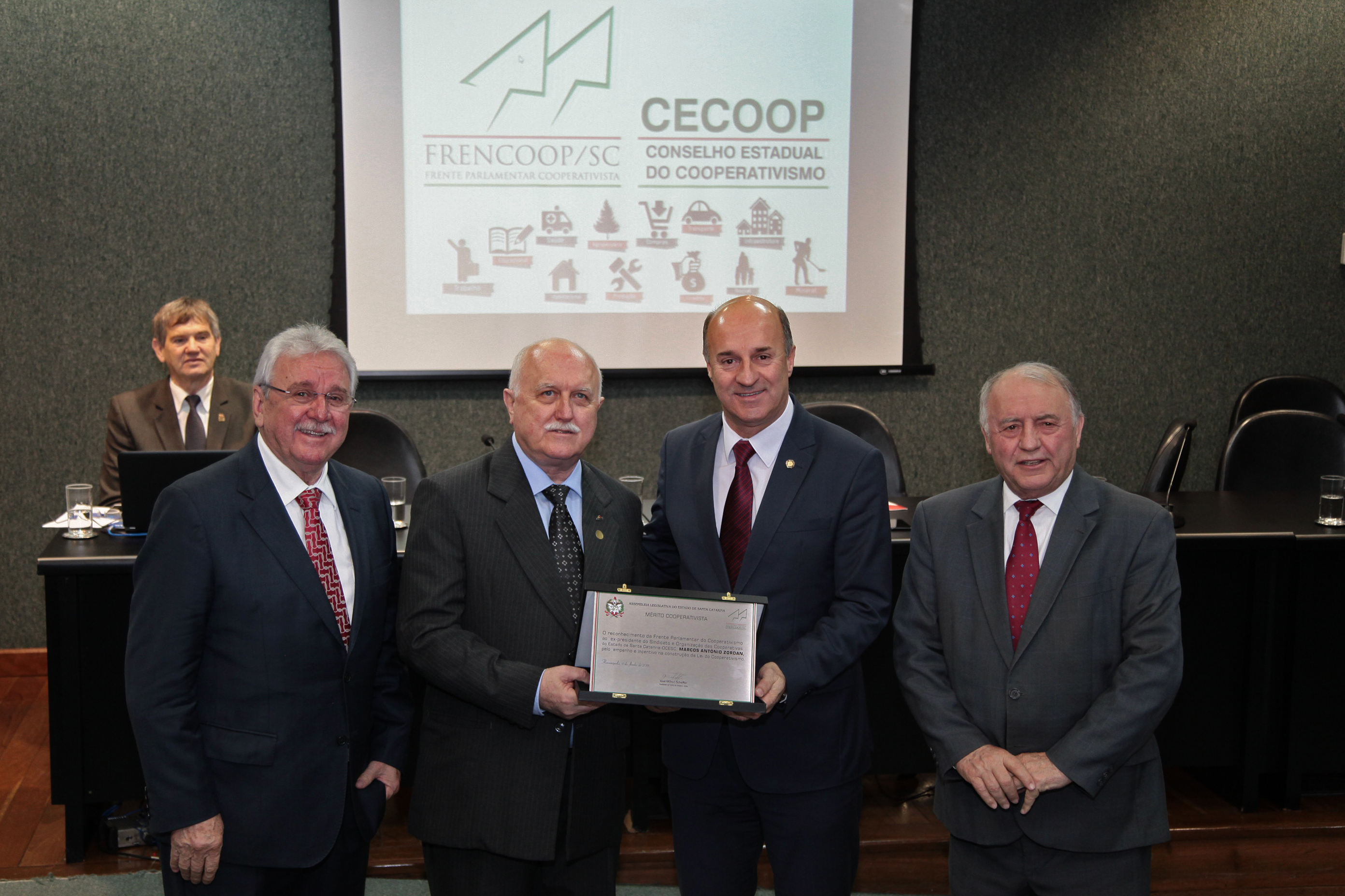 Instalação do Conselho Estadual de Cooperativismo
