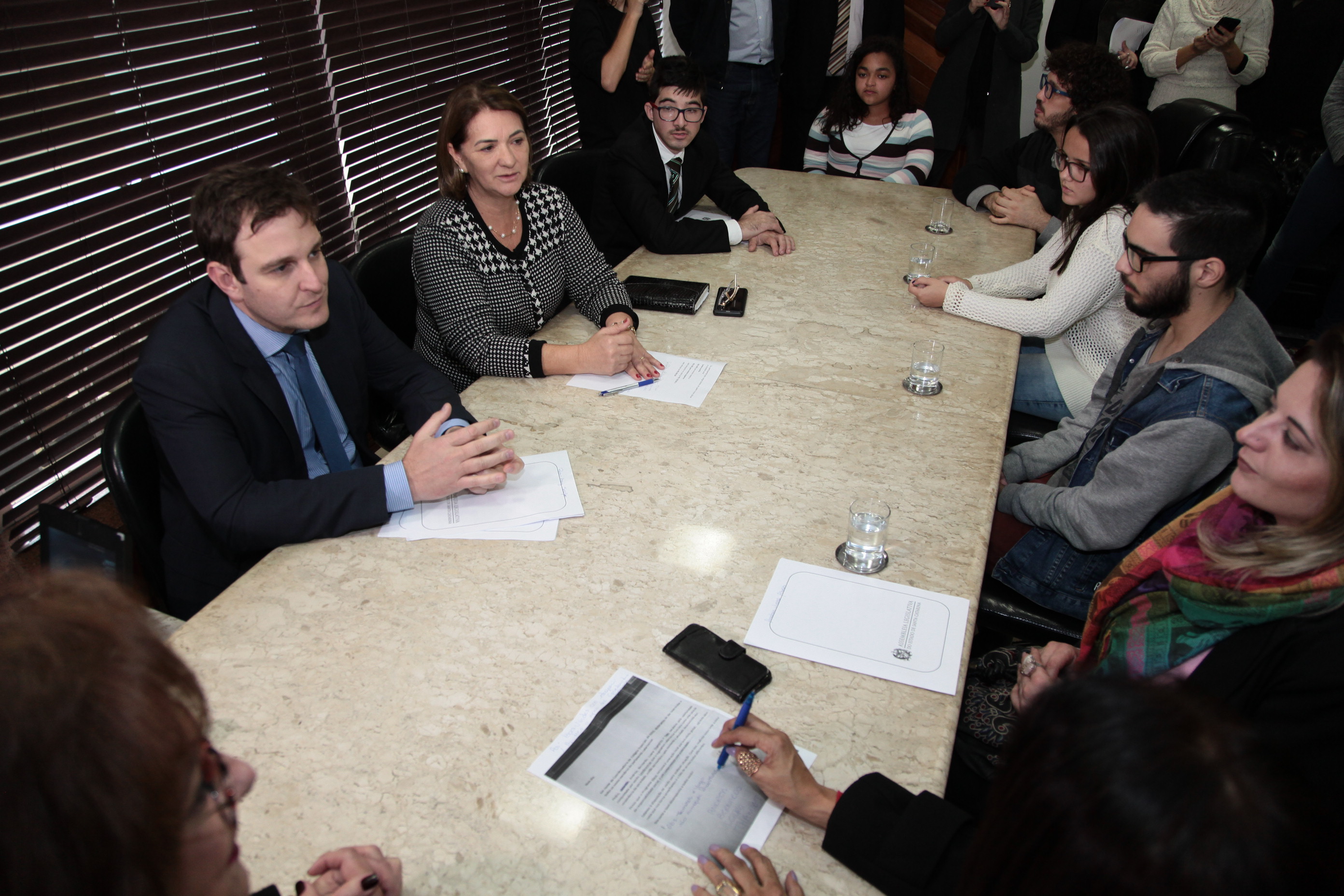 Novos Estagiários do Programa Alesc Inclusiva São Recepcionados na Presidência da Casa.