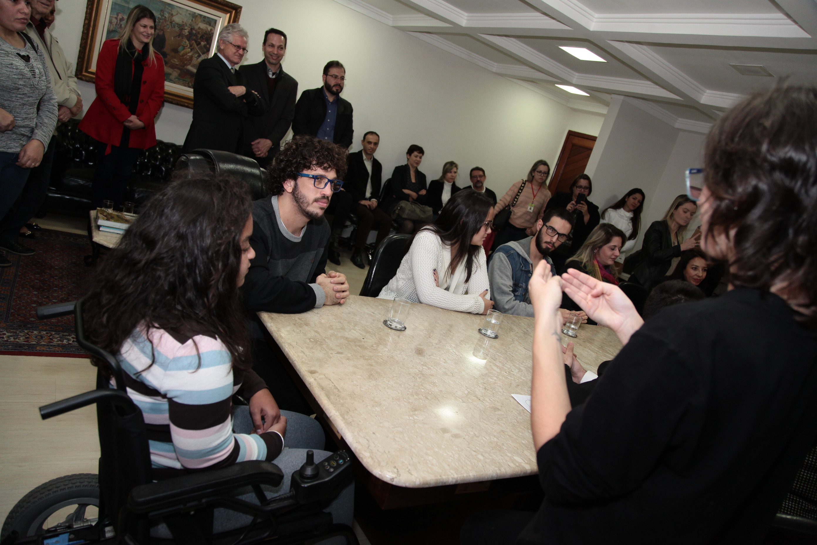 Novos Estagiários do Programa Alesc Inclusiva São Recepcionados na Presidência da Casa.