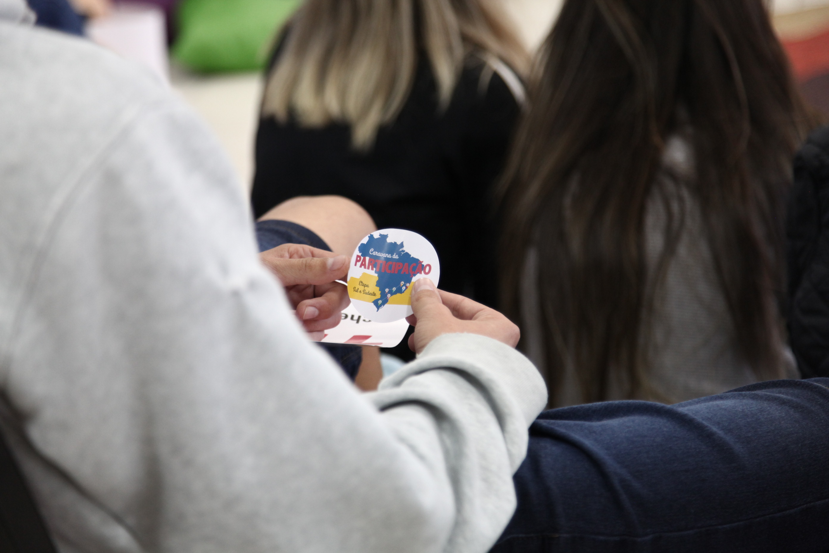 Caravana pelos Direitos da Criança e do Adolescente discute trabalho infantil na Capital