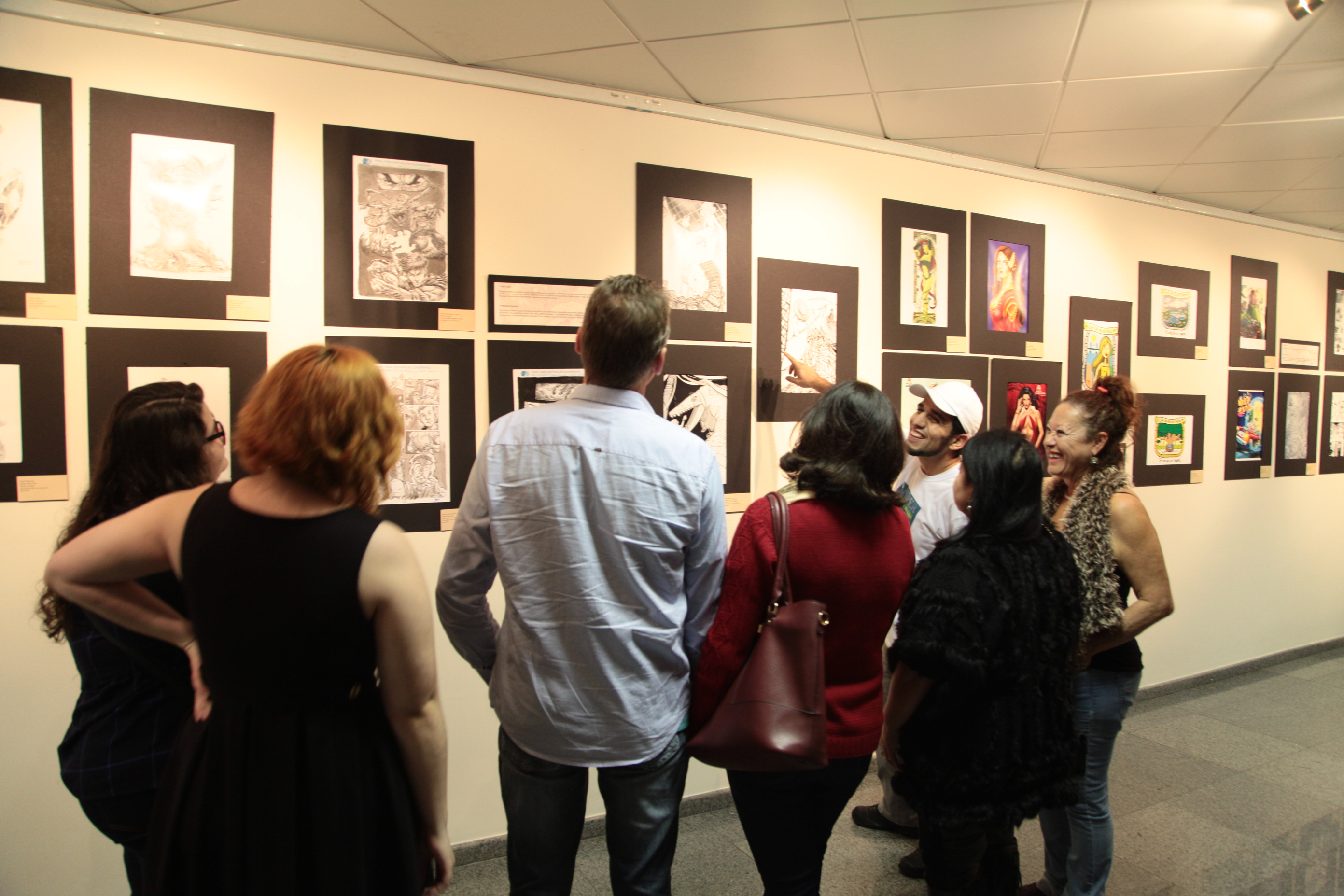 Exposição Coletiva dos Artistas da Revista em Quadrinhos: 
