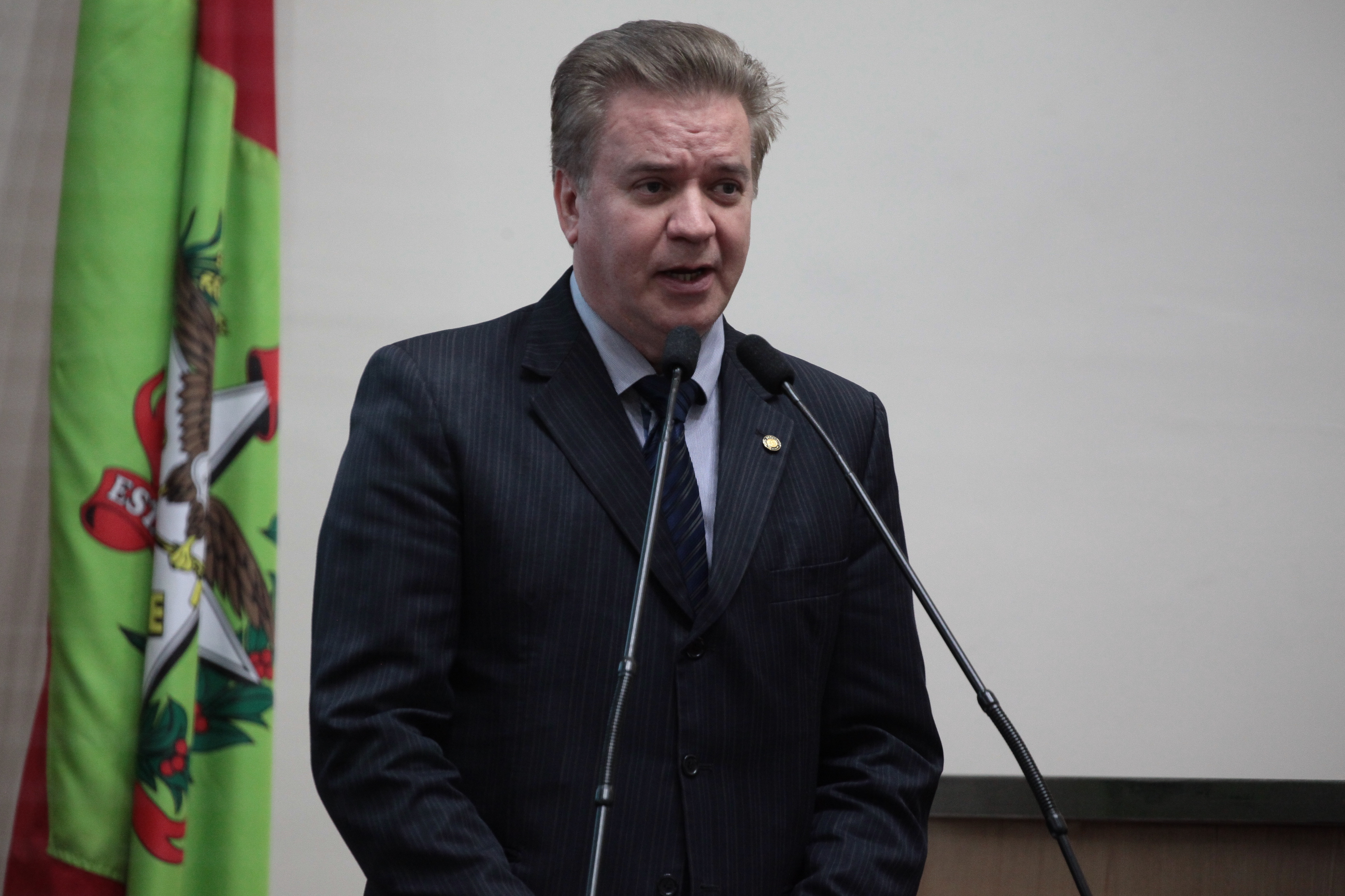 Deputado César Valduga (PCdoB)