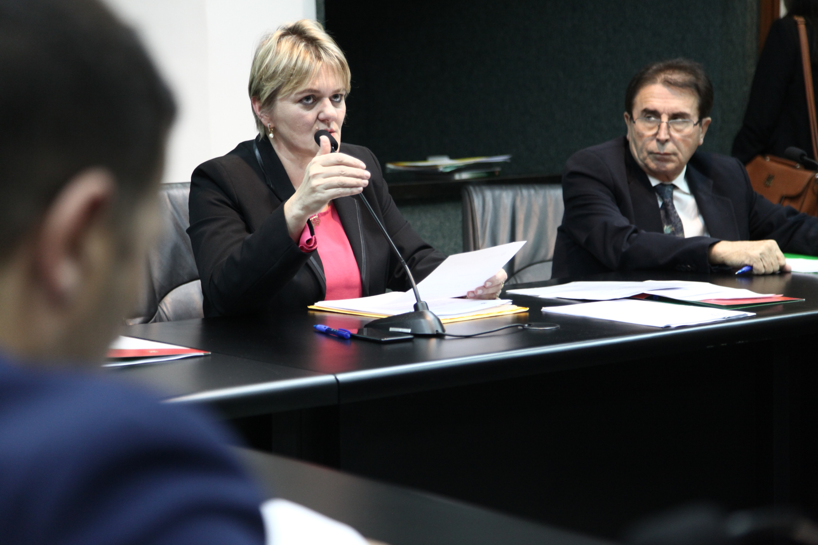 Comissão de Educação.