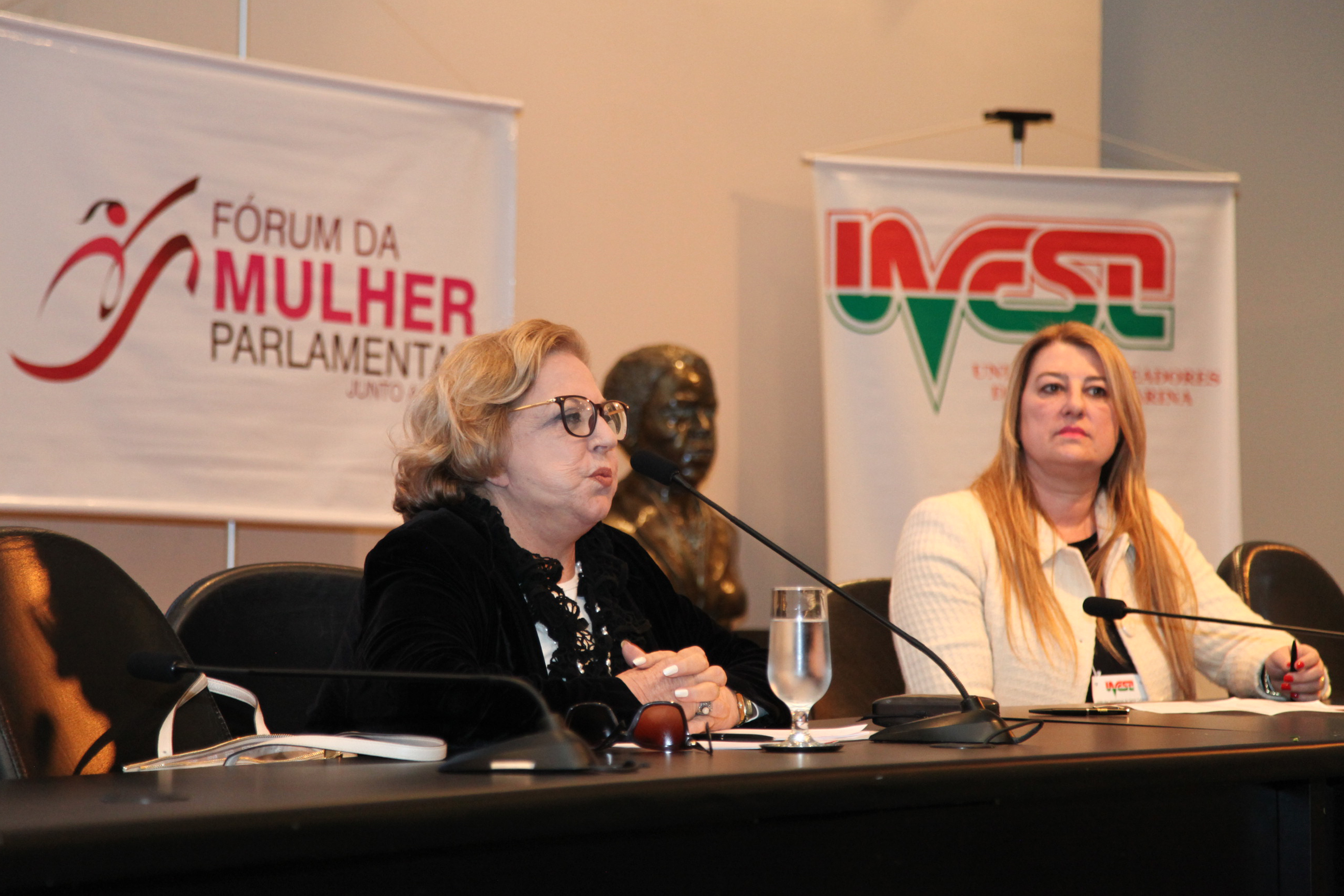 Desembargadora Salete Sommariva Palestra sobre Violência Doméstica