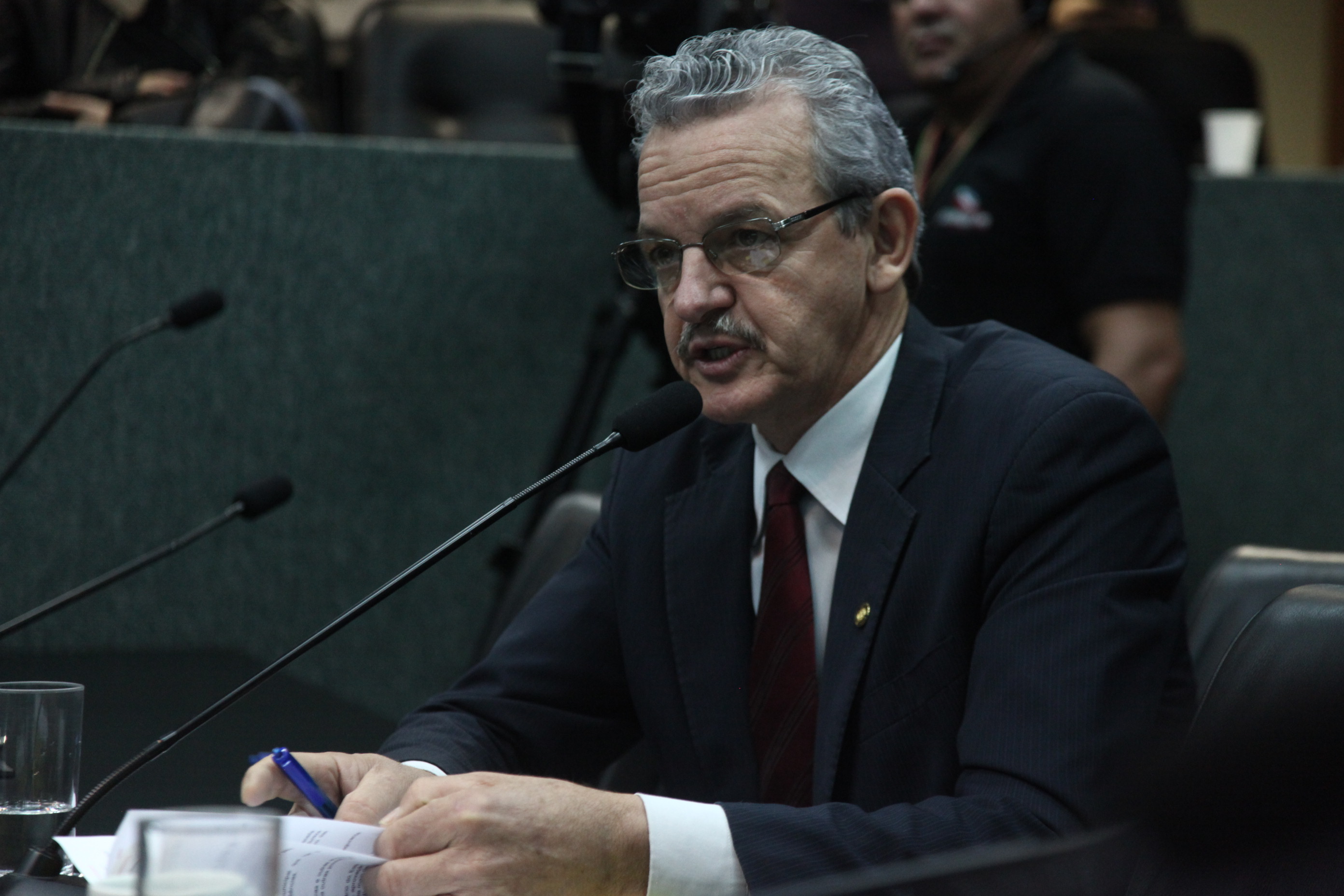Comissão de Constituição e Justiça