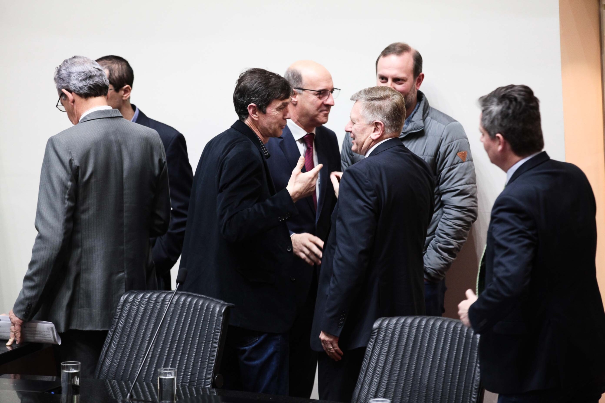 CCJ aprova projeto que institui programa de fomento a empresas de comunicação