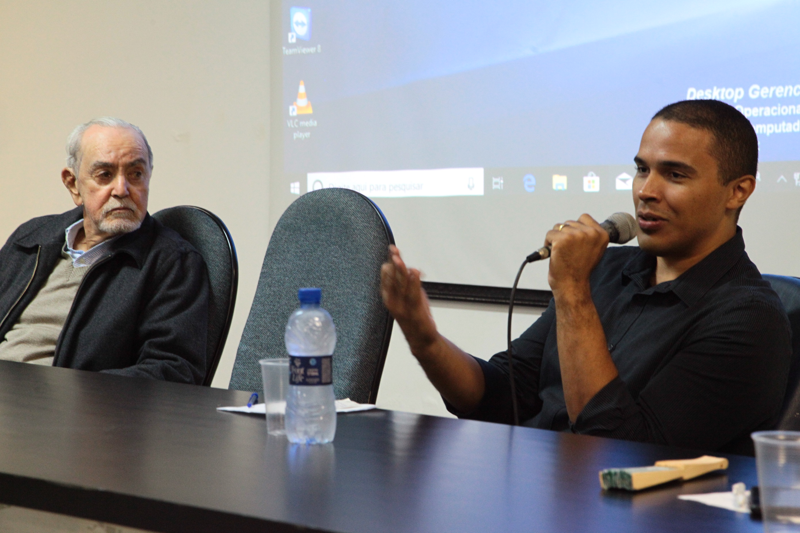 Palestra de José Hamilton Ribeiro
