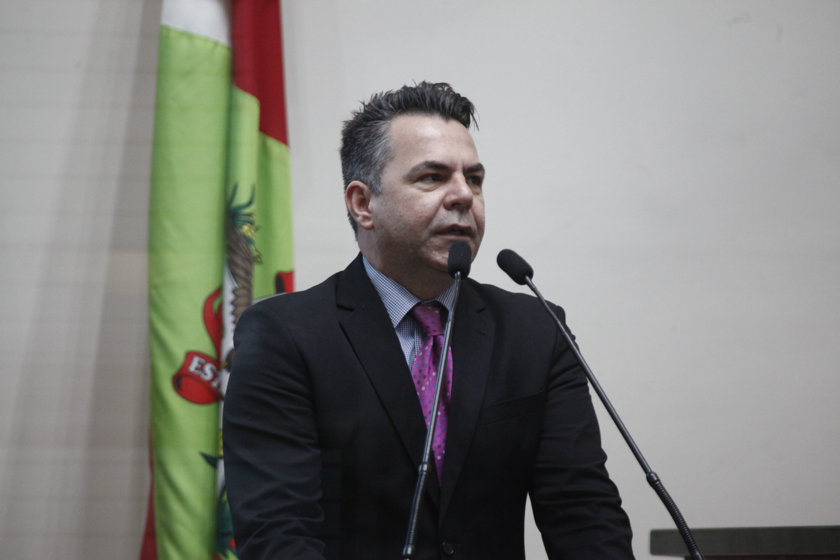 Deputado Luiz Fernando Vampiro (MDB)