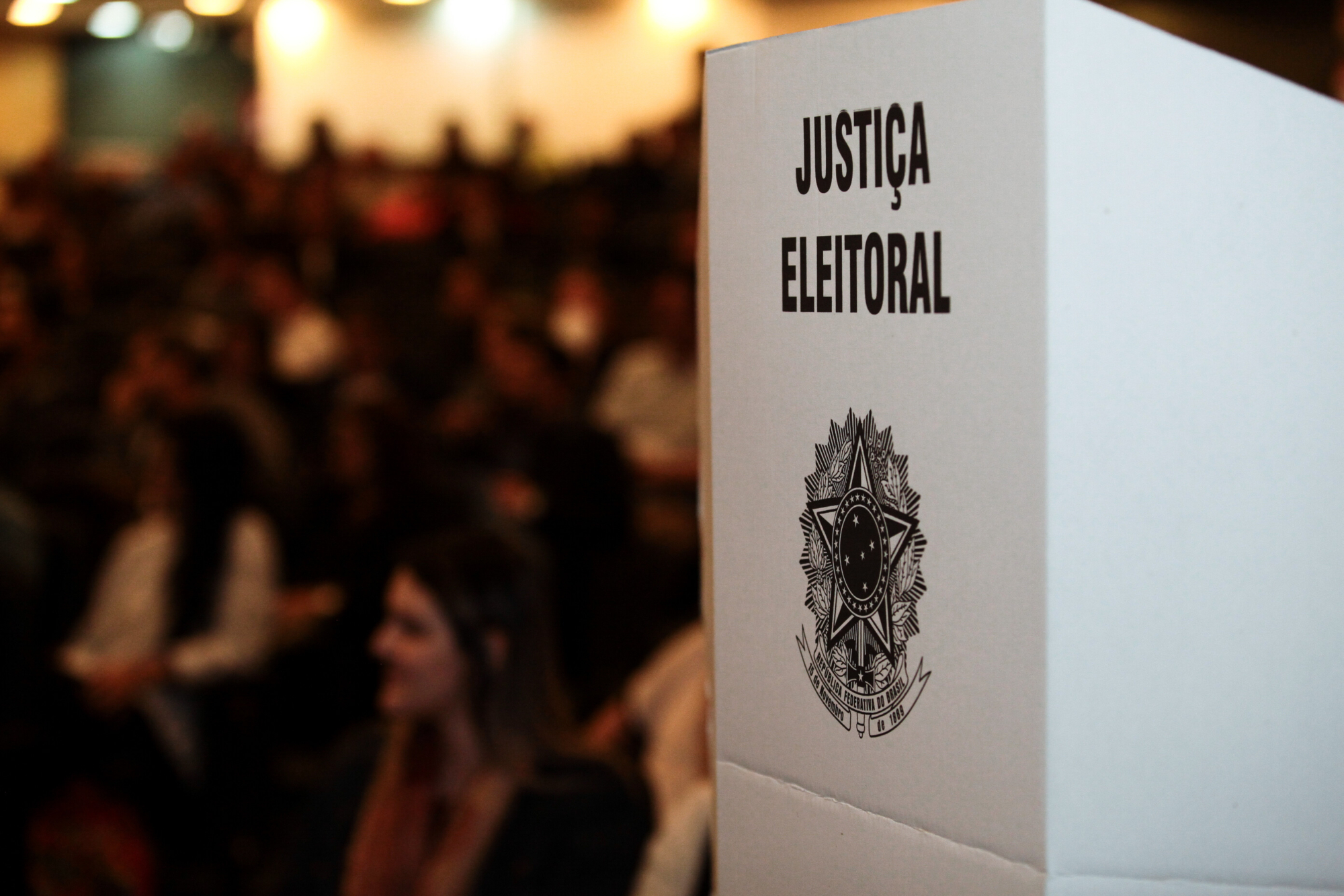 TRE-SC inicia treinamento presencial de mesários convocados para eleições