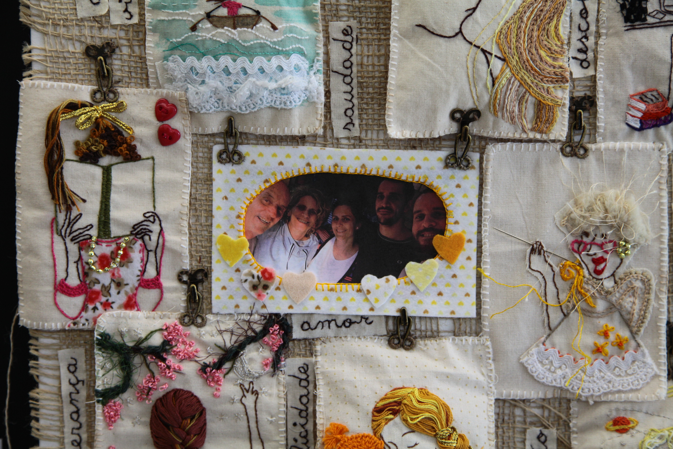 Exposição de Bordados no BRDE