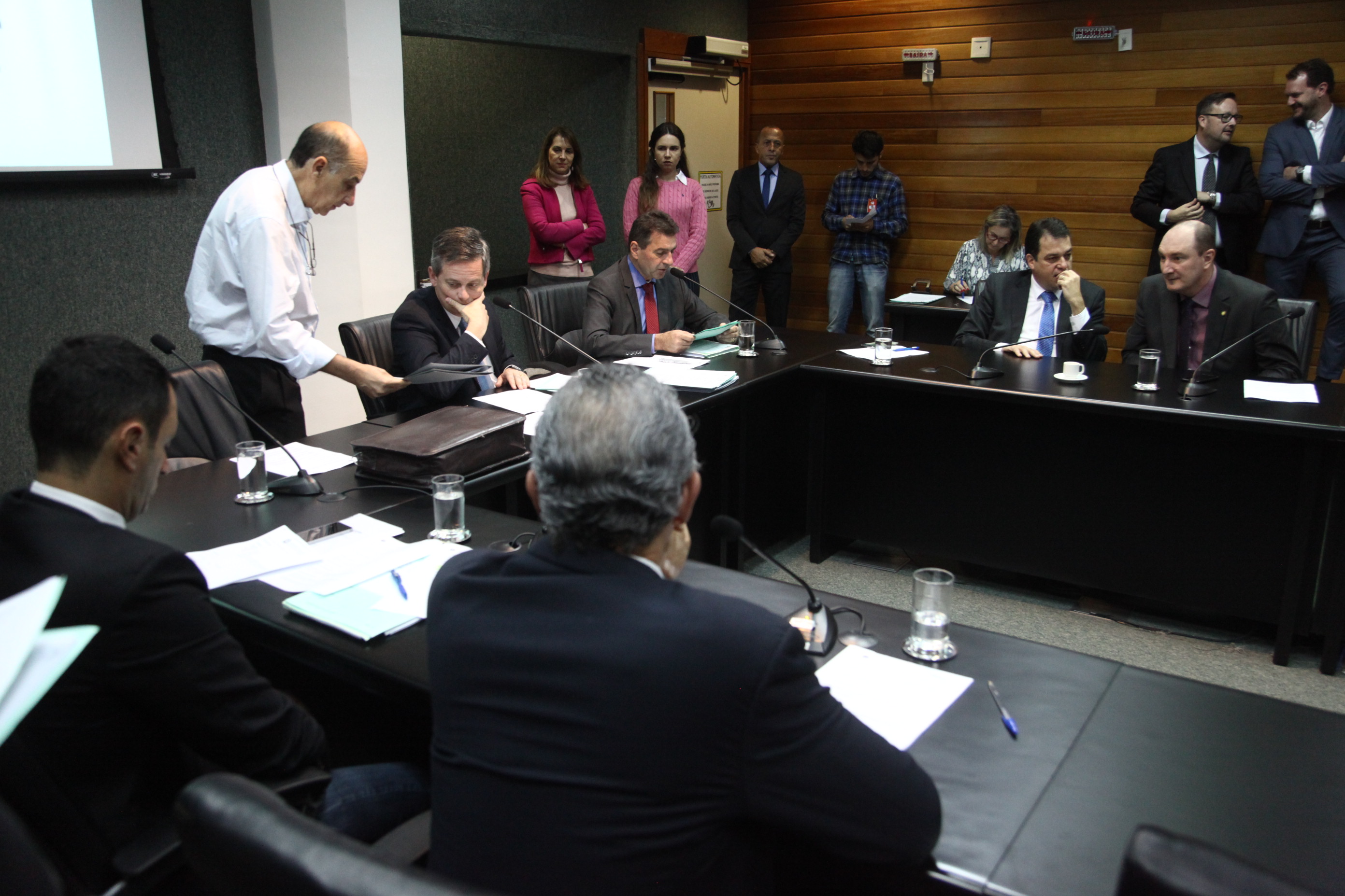 Comissão de Constituição e Justiça