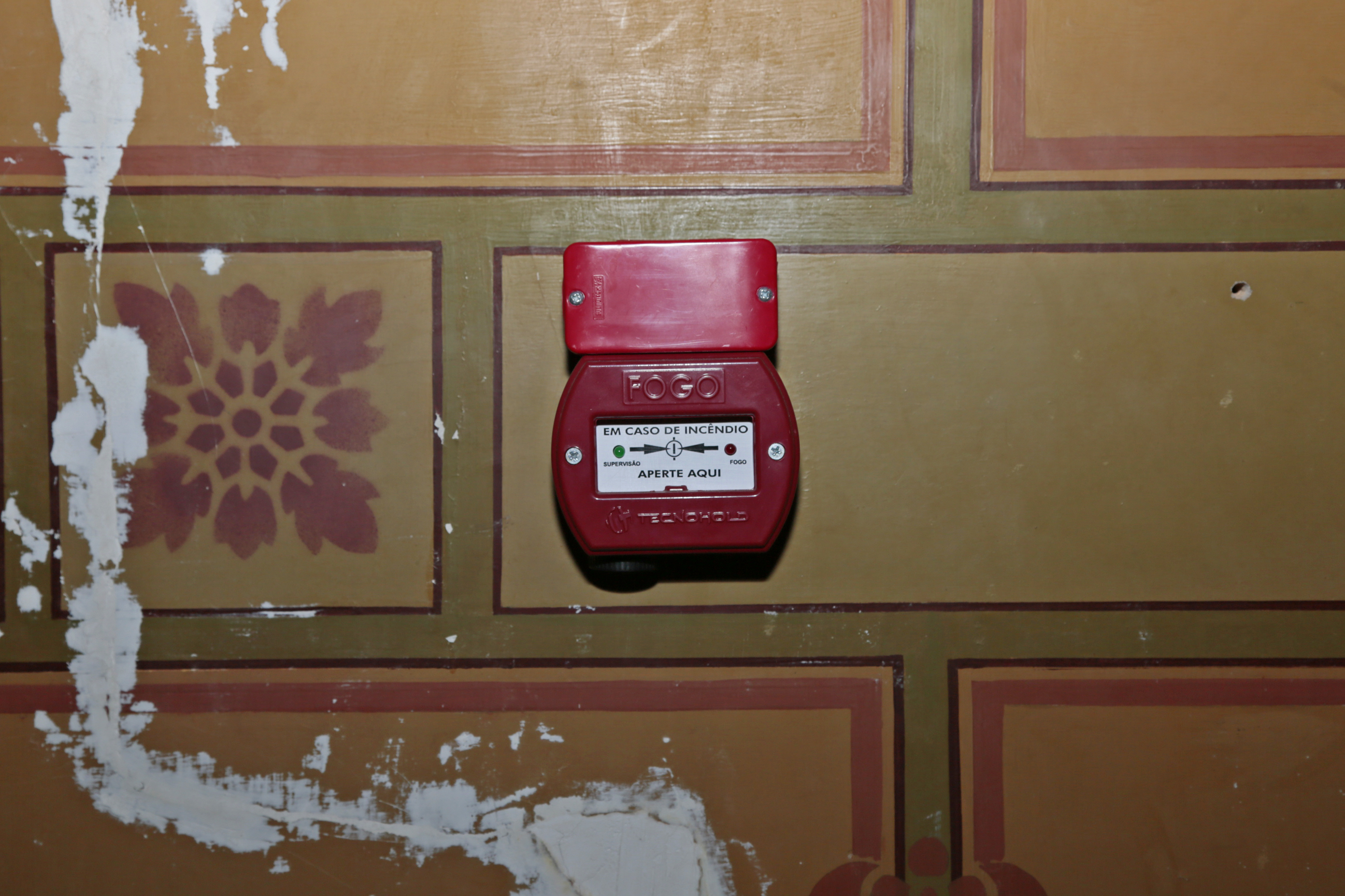 Conservação e Prevenção de Incêndio no Palácio Cruz e Sousa.