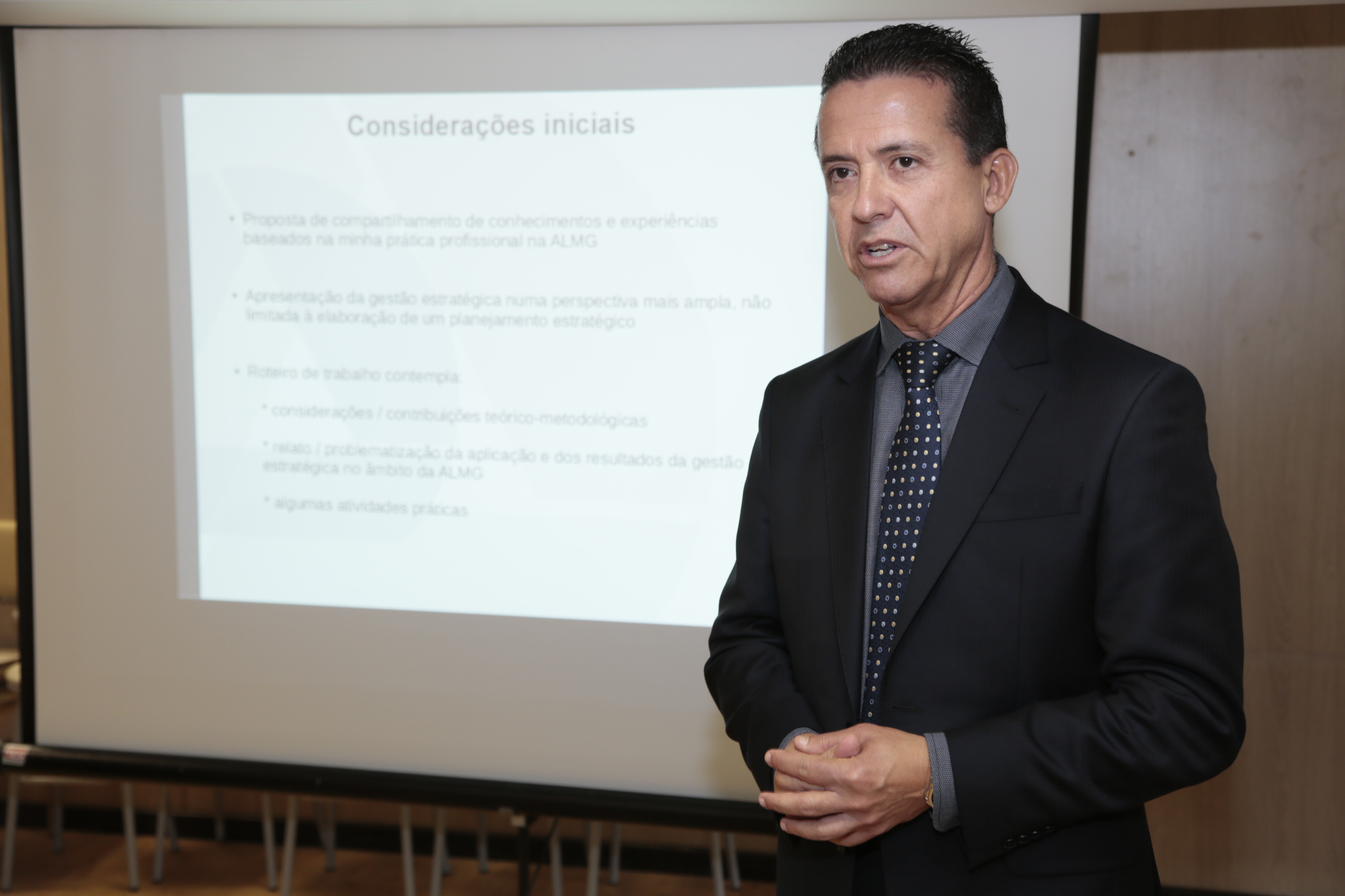 Alaôr Messias Marques (ALMG) dá Palestra sobre Gestão de Casas Legislativas