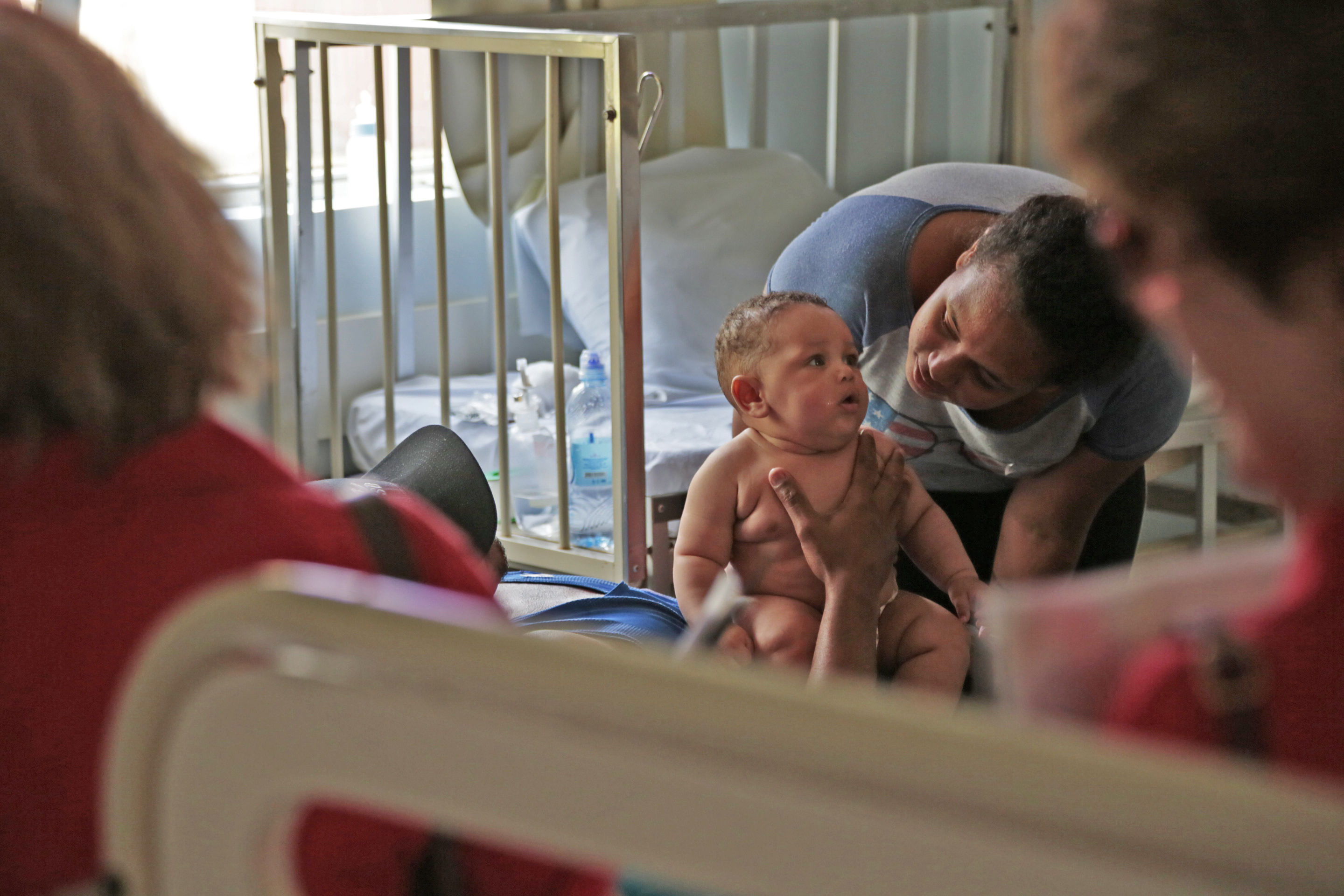 Coral da Alesc Canta para Crianças no Hospital Infantil.