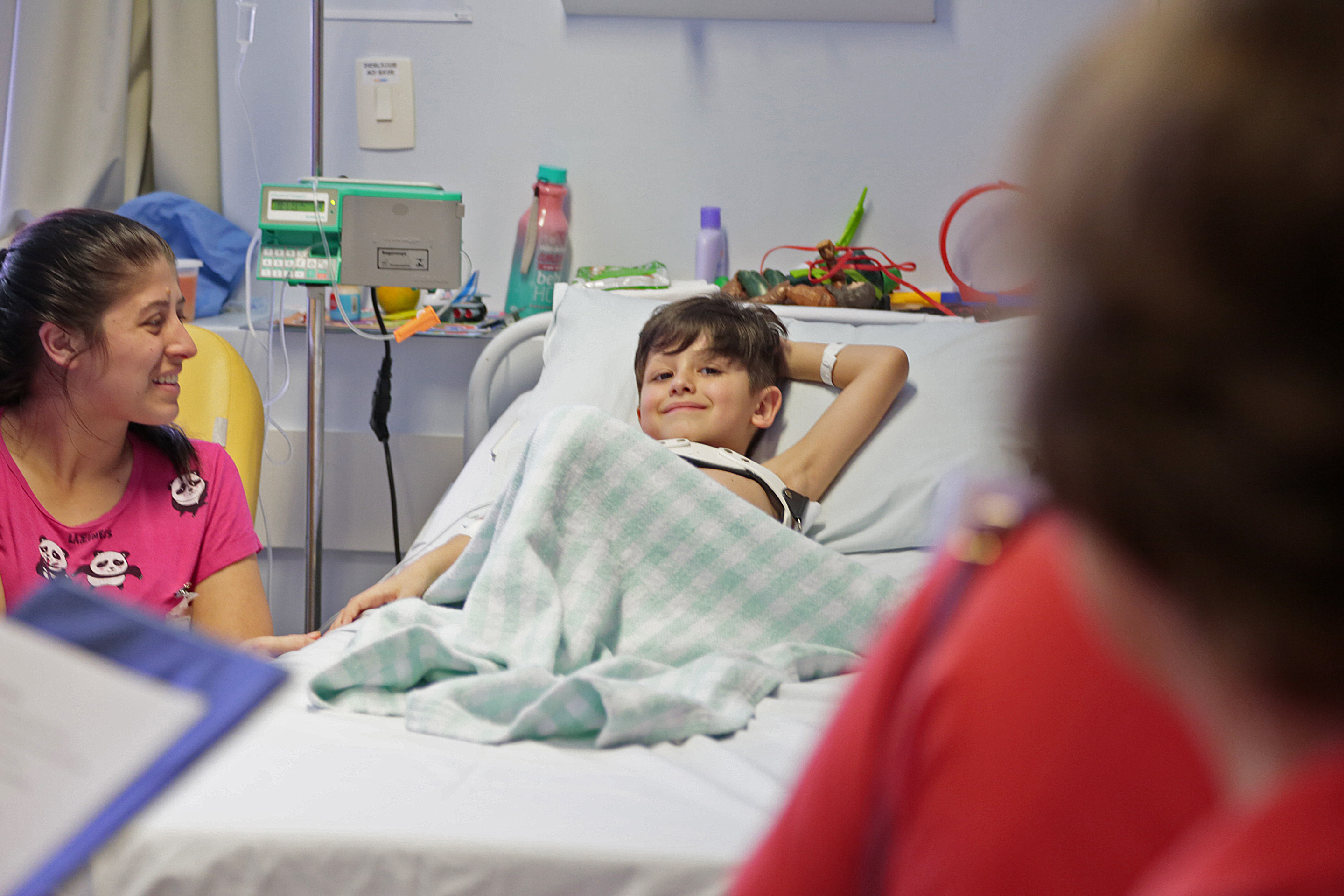 Coral da Alesc Canta para Crianças no Hospital Infantil.