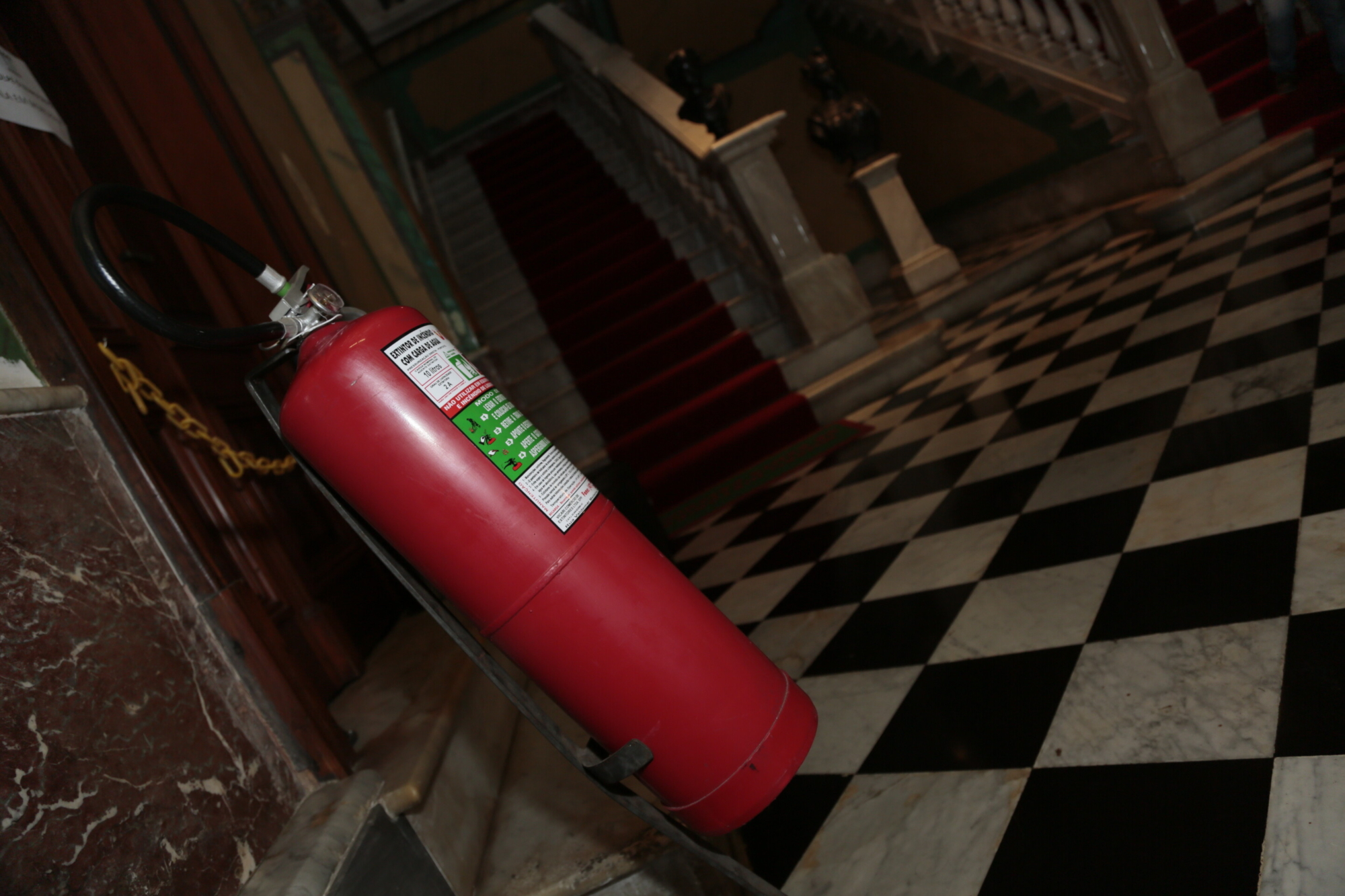 Prevenção de incêndios e preservação dos museus: Precariedade na segurança
