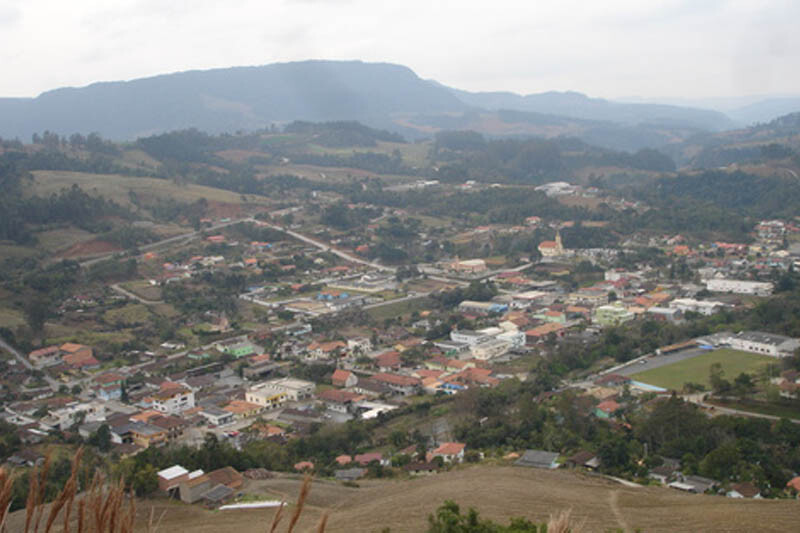 Além de presidente e governador, cidade de SC vai eleger prefeito no domingo