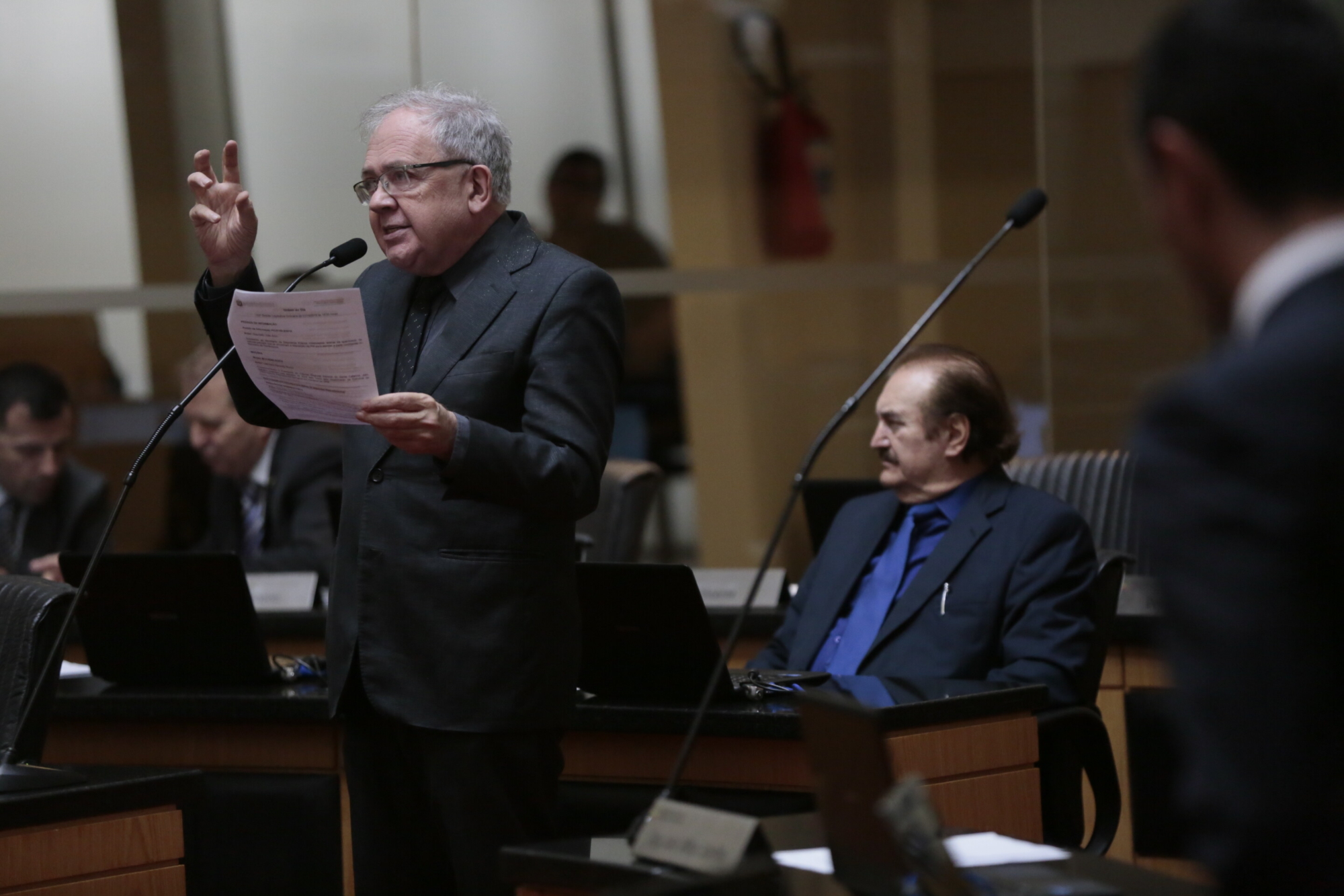 Lista tríplice para delegado-geral e votos de presídio são destaques da sessão