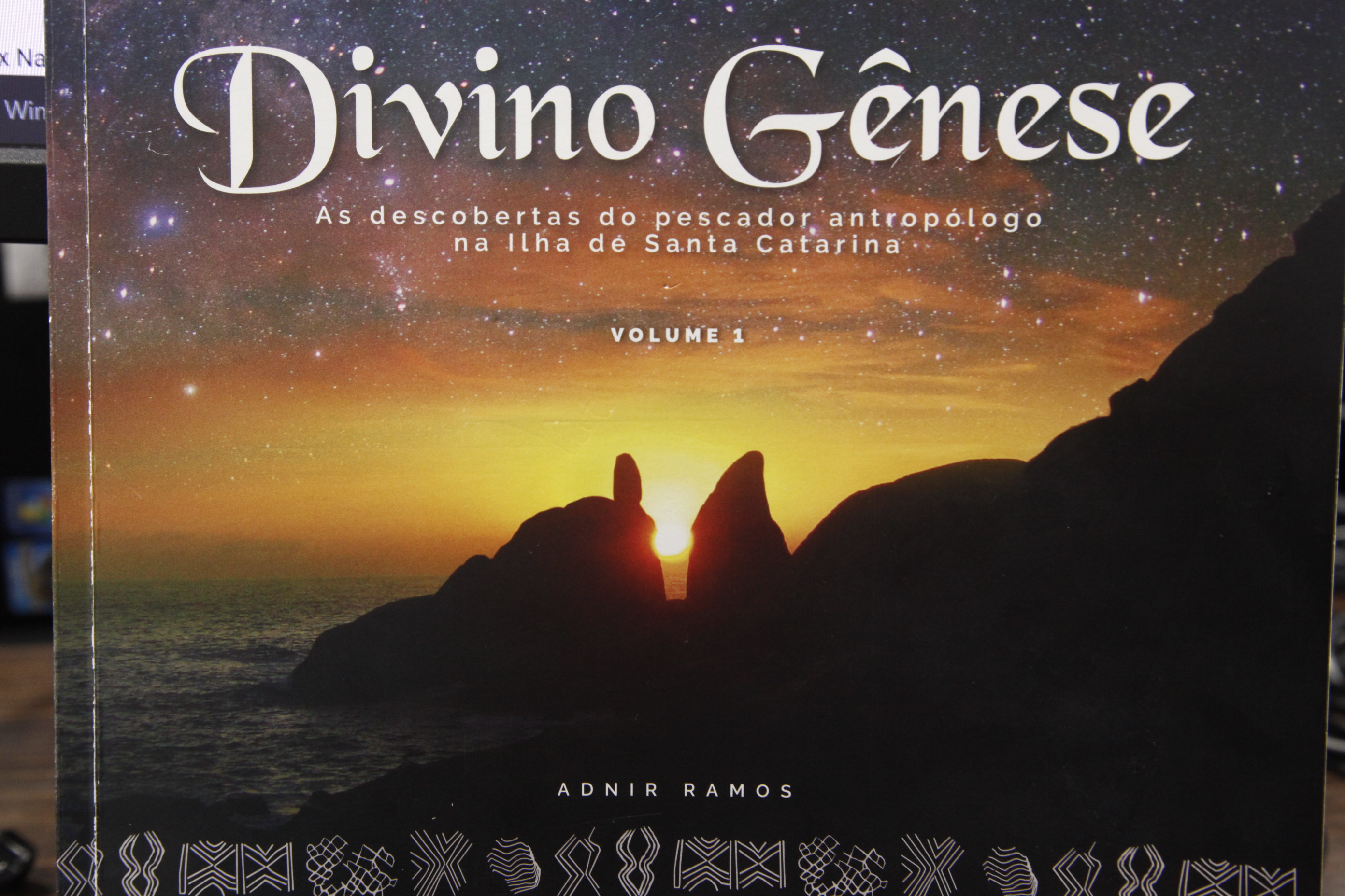 Lançamento de Livro Divino Gênese