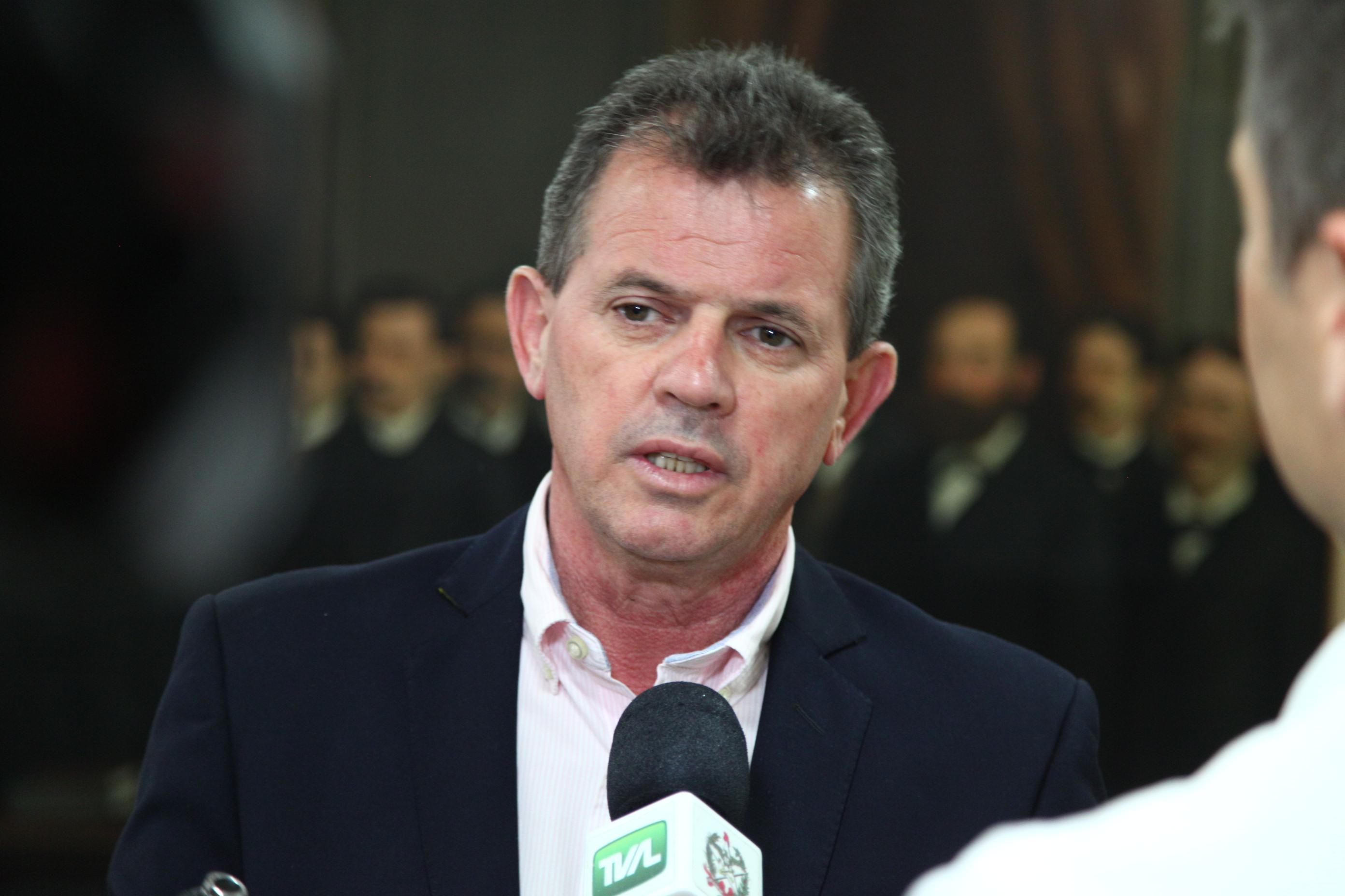 Comitiva italiana é recebida na Presidência da Casa.