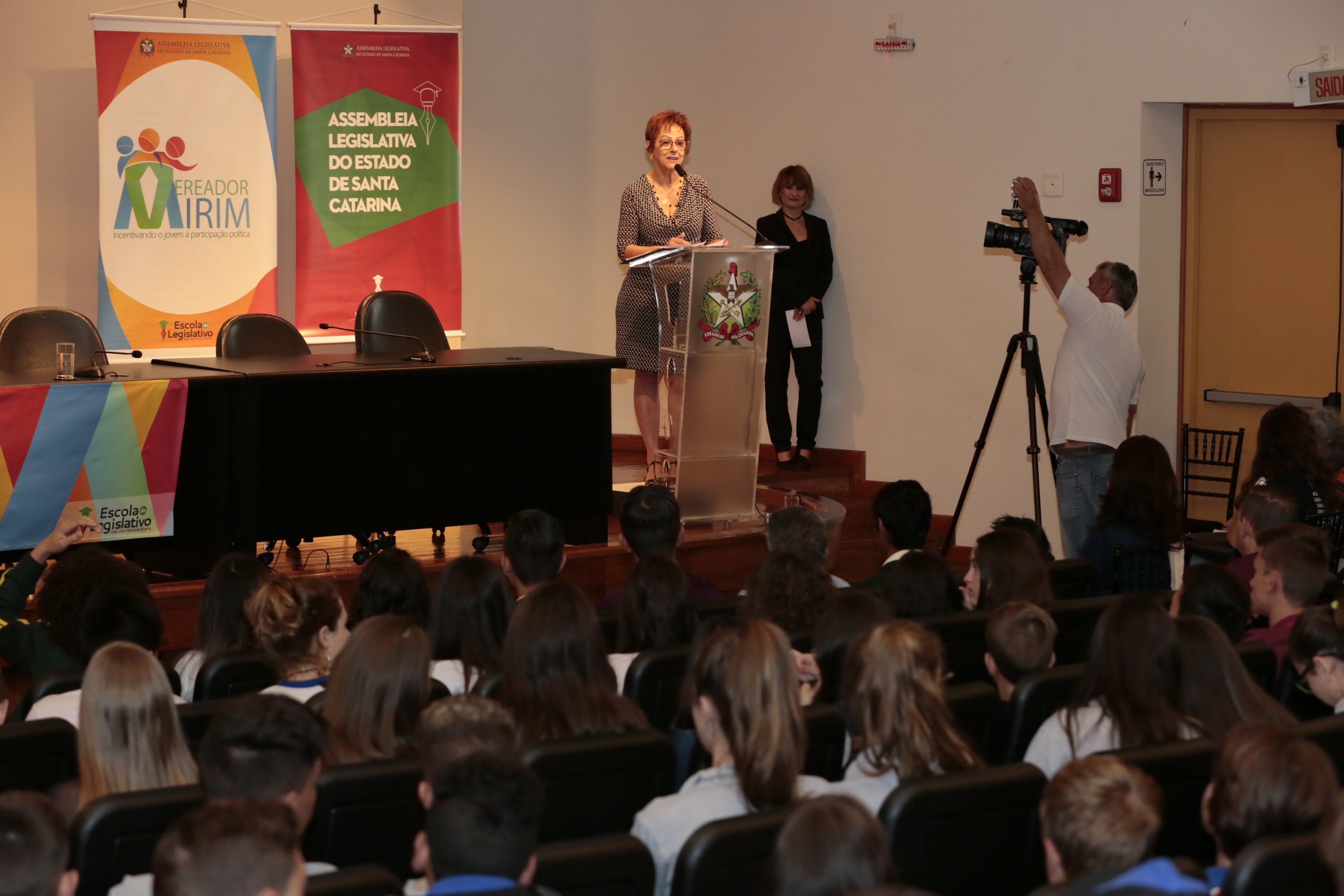 ABERTURA do IX Encontro Estadual de Vereadores Mirins.