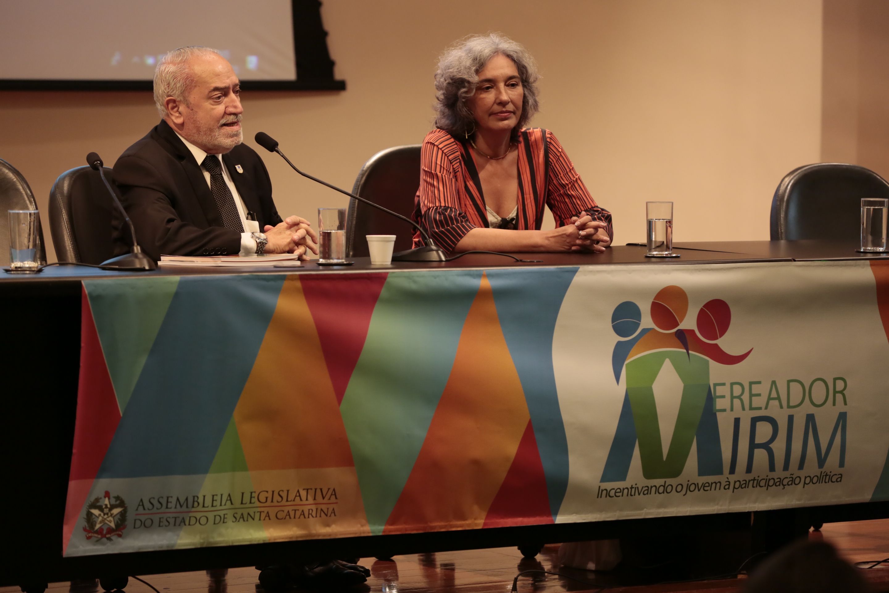 ABERTURA do IX Encontro Estadual de Vereadores Mirins.