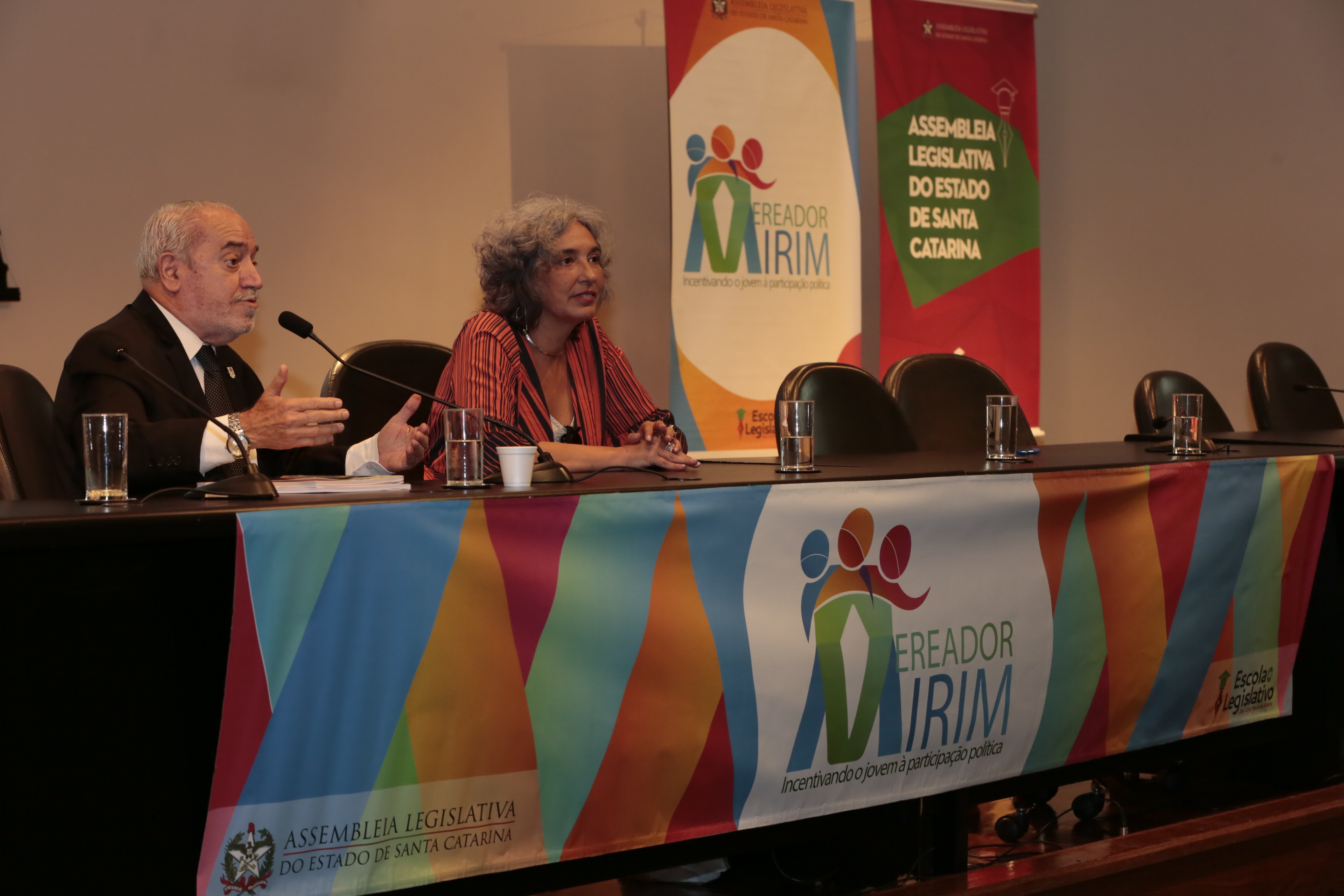 ABERTURA do IX Encontro Estadual de Vereadores Mirins.