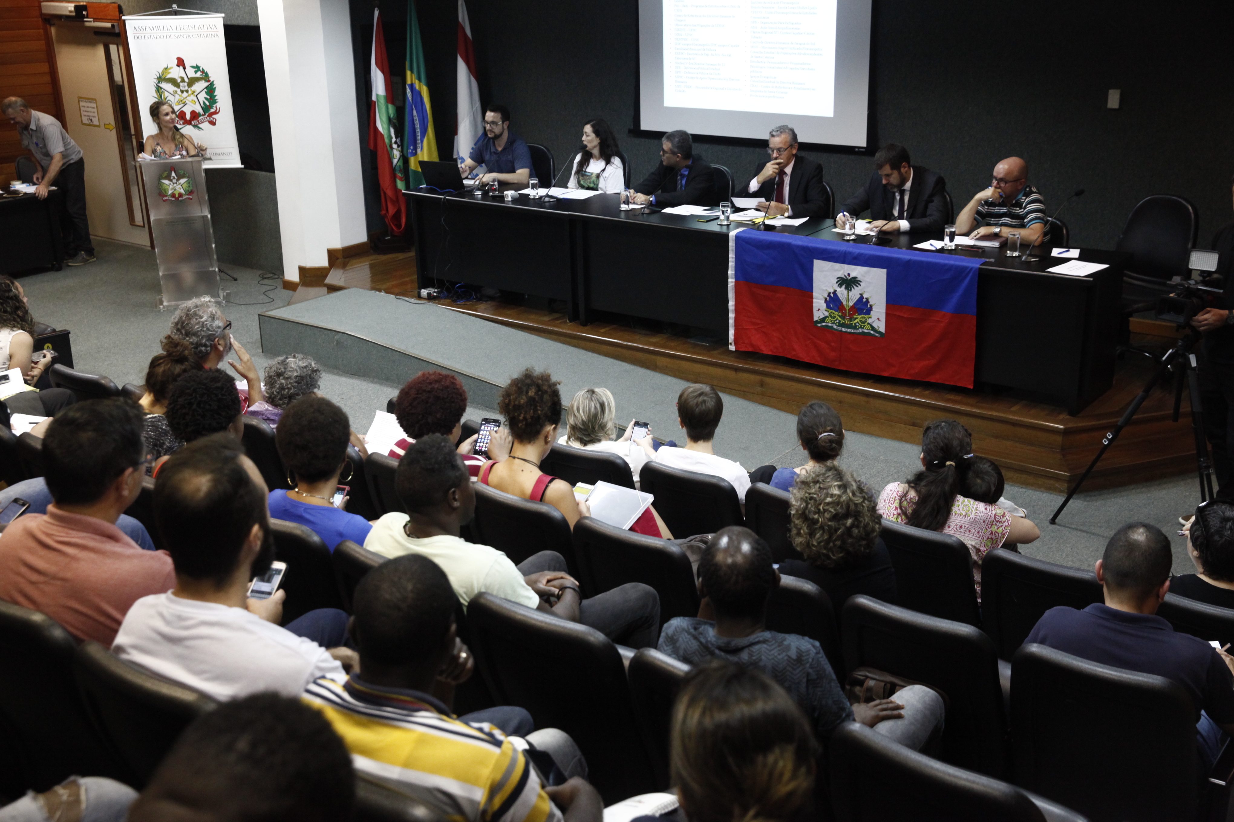 Audiência Pública Politicas Públicas para Imigração em SC