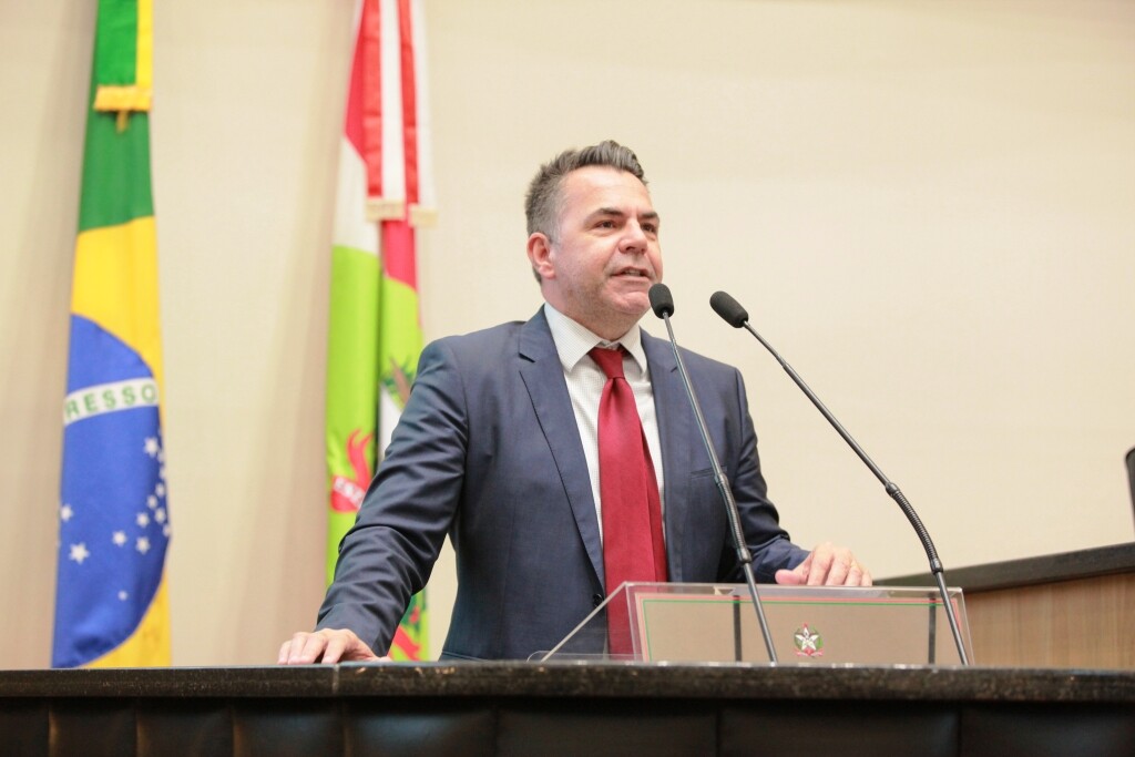 Deputado Luiz Fernando Vampiro